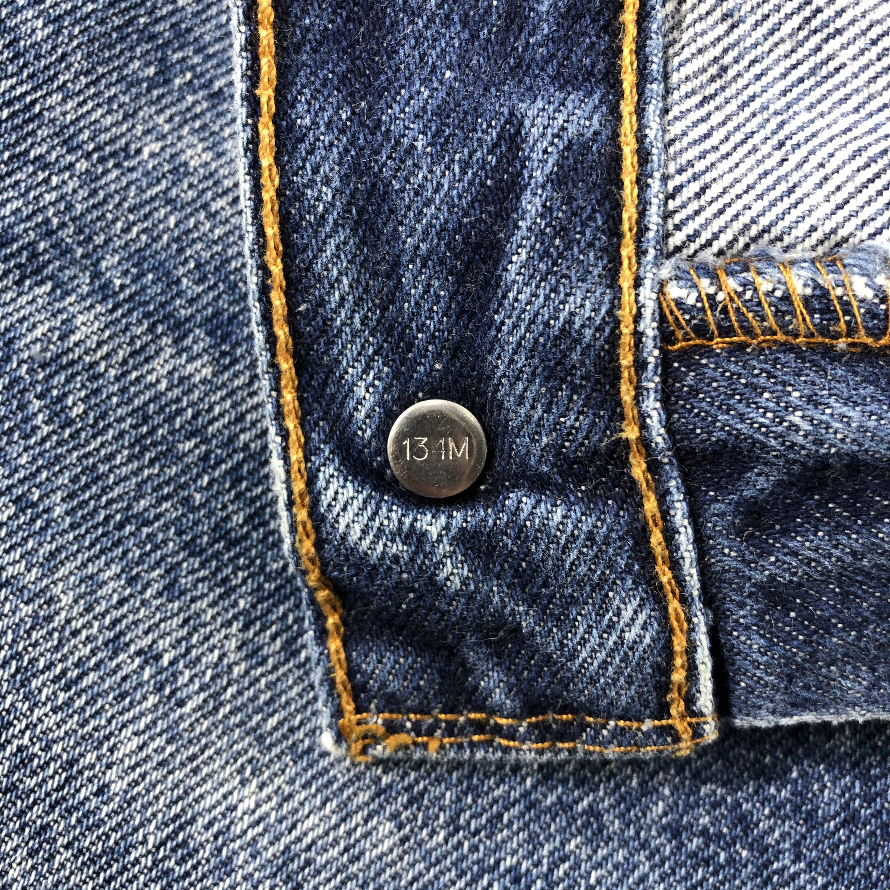 Levi's Vintage Blue Wash Levis 505 Jeans-J2356 Size US 35 - 13 Thumbnail