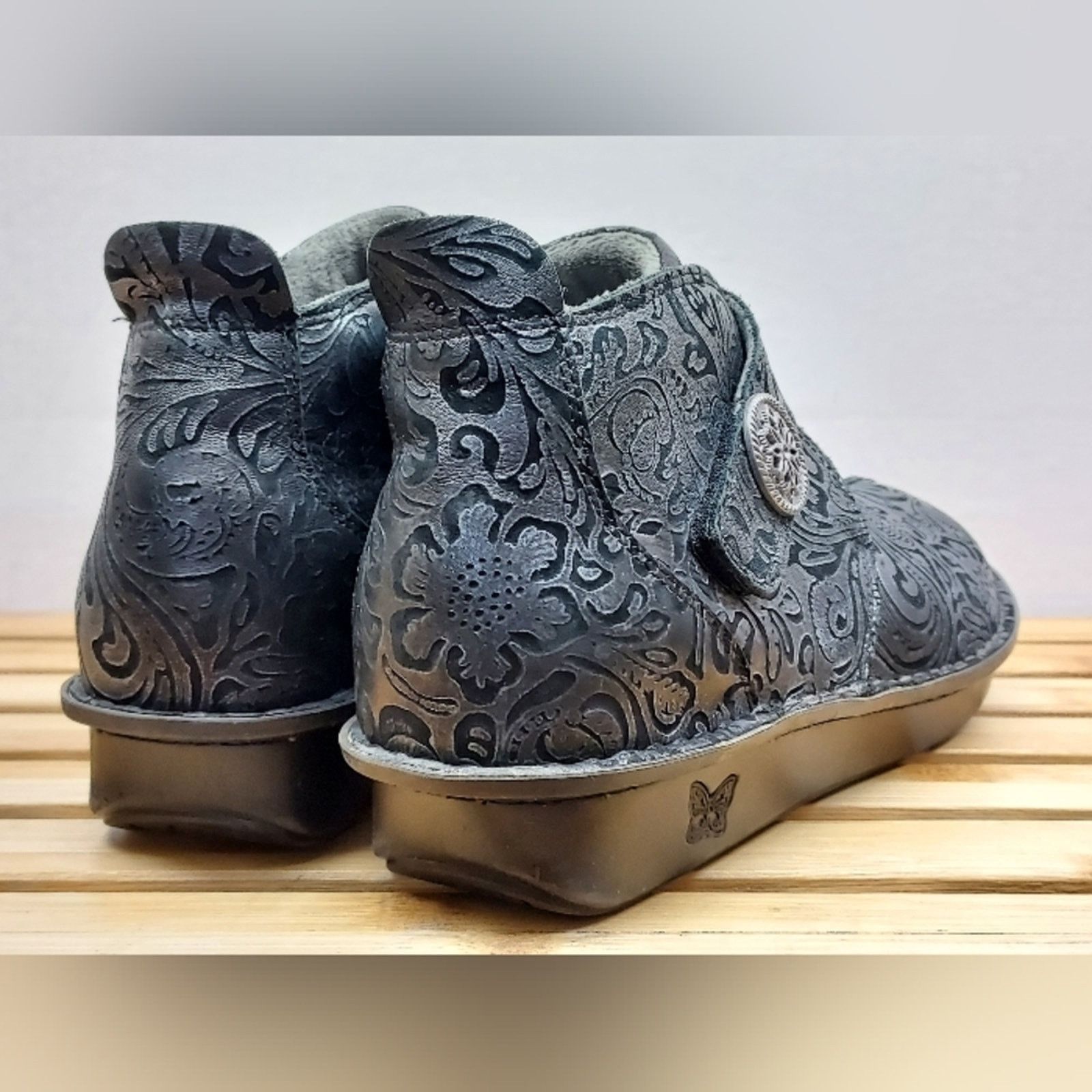 Other Alegria Womens Black Caiti Booties Size 41 (10.5) Size US 10.5 / IT 40.5 - 6 Thumbnail