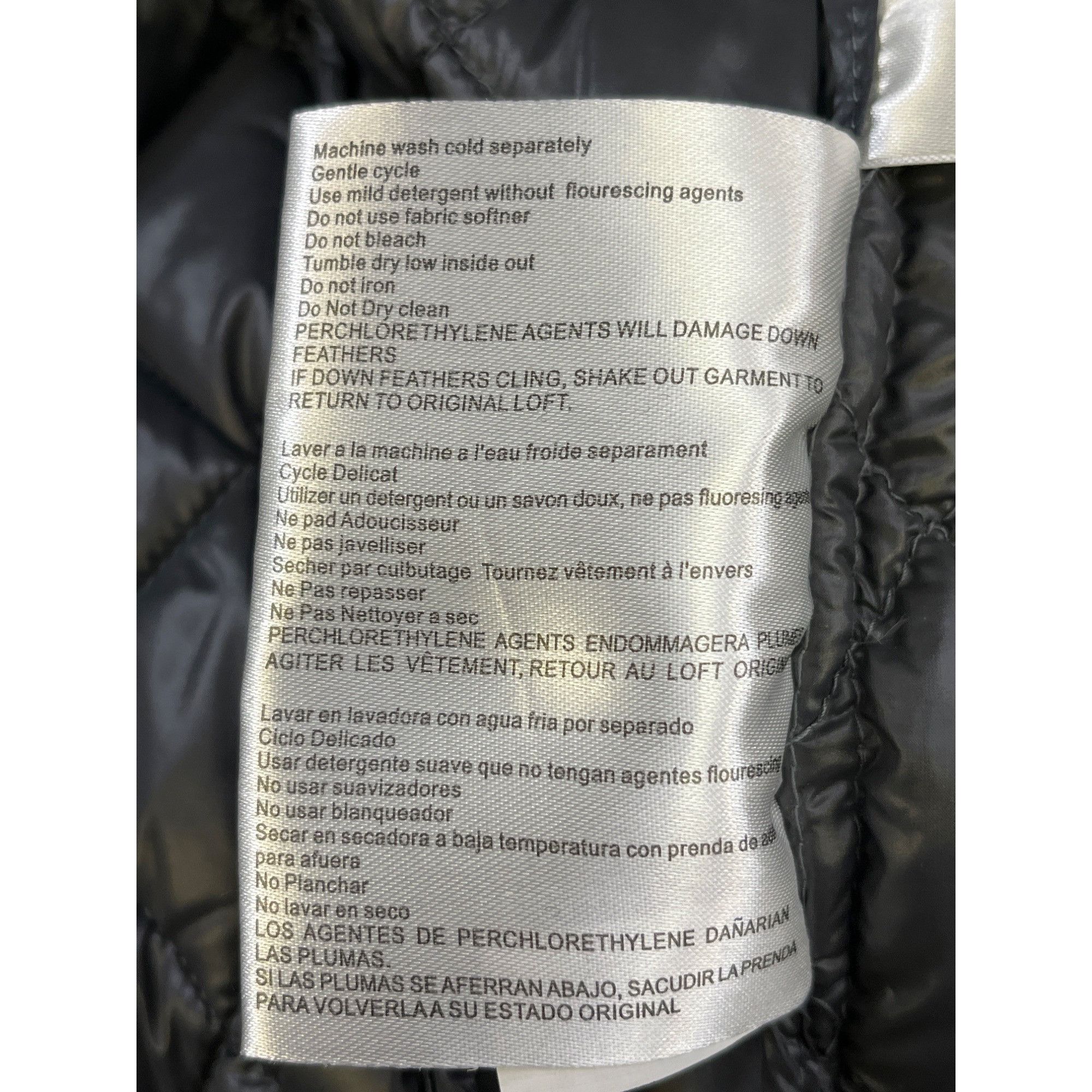 Michael Kors Michael Michael Kors Women's Grey Puffer Jacket Size S SKU 6 Size S / US 4 / IT 40 - 6 Thumbnail