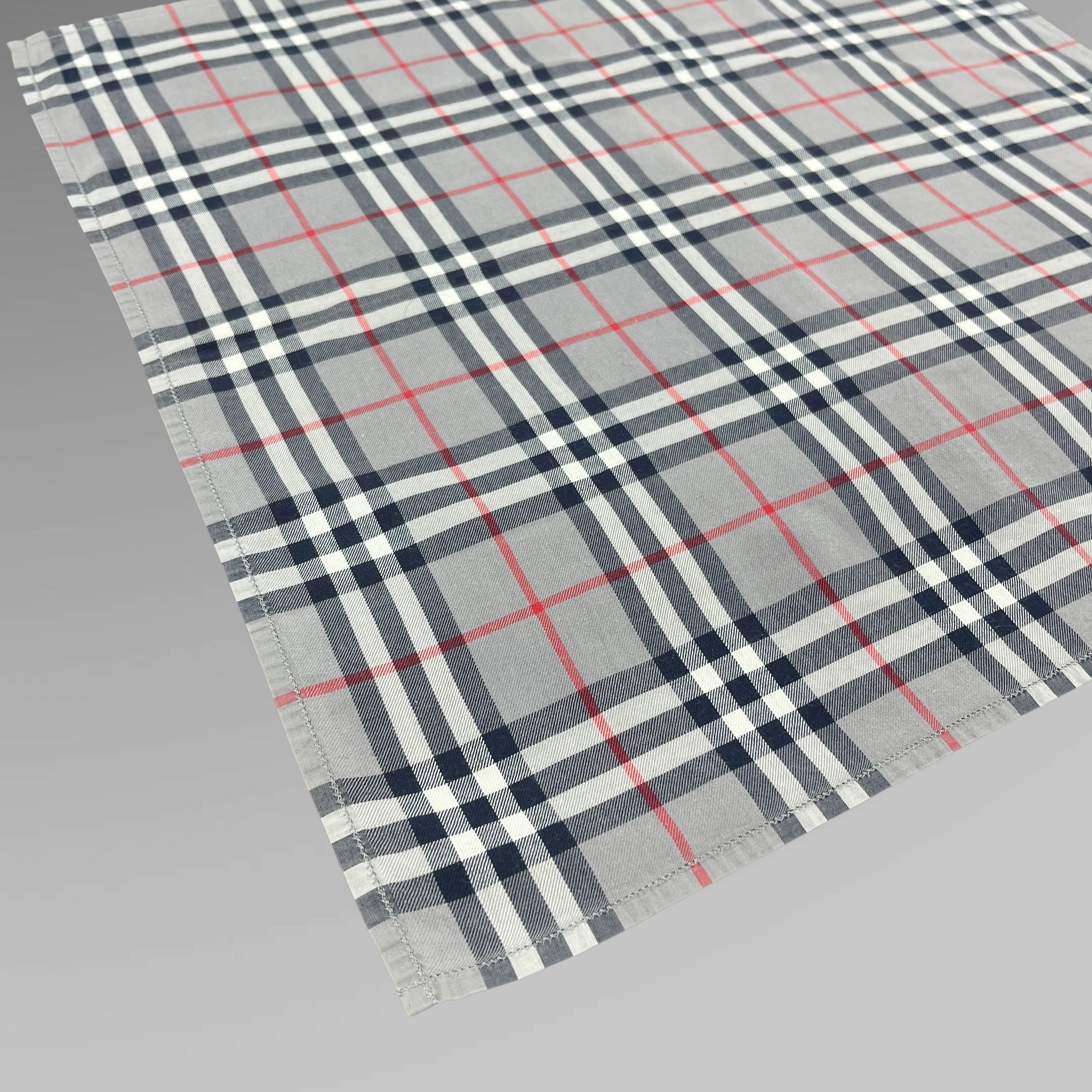 Burberry Burberrys Handkerchief / Bandana / Neckerchief B282 Size ONE SIZE - 7 Thumbnail