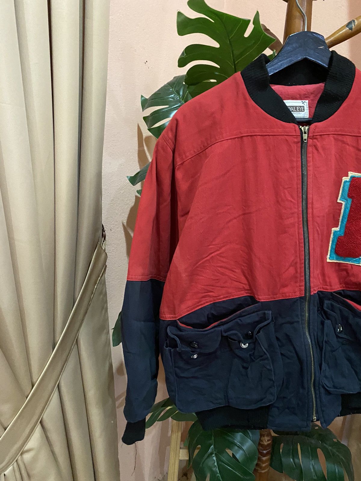 Other Vintage Royal Eye Varsity Bomber Jacket Red Black Patchwork Size US M / EU 48-50 / 2 - 7 Thumbnail