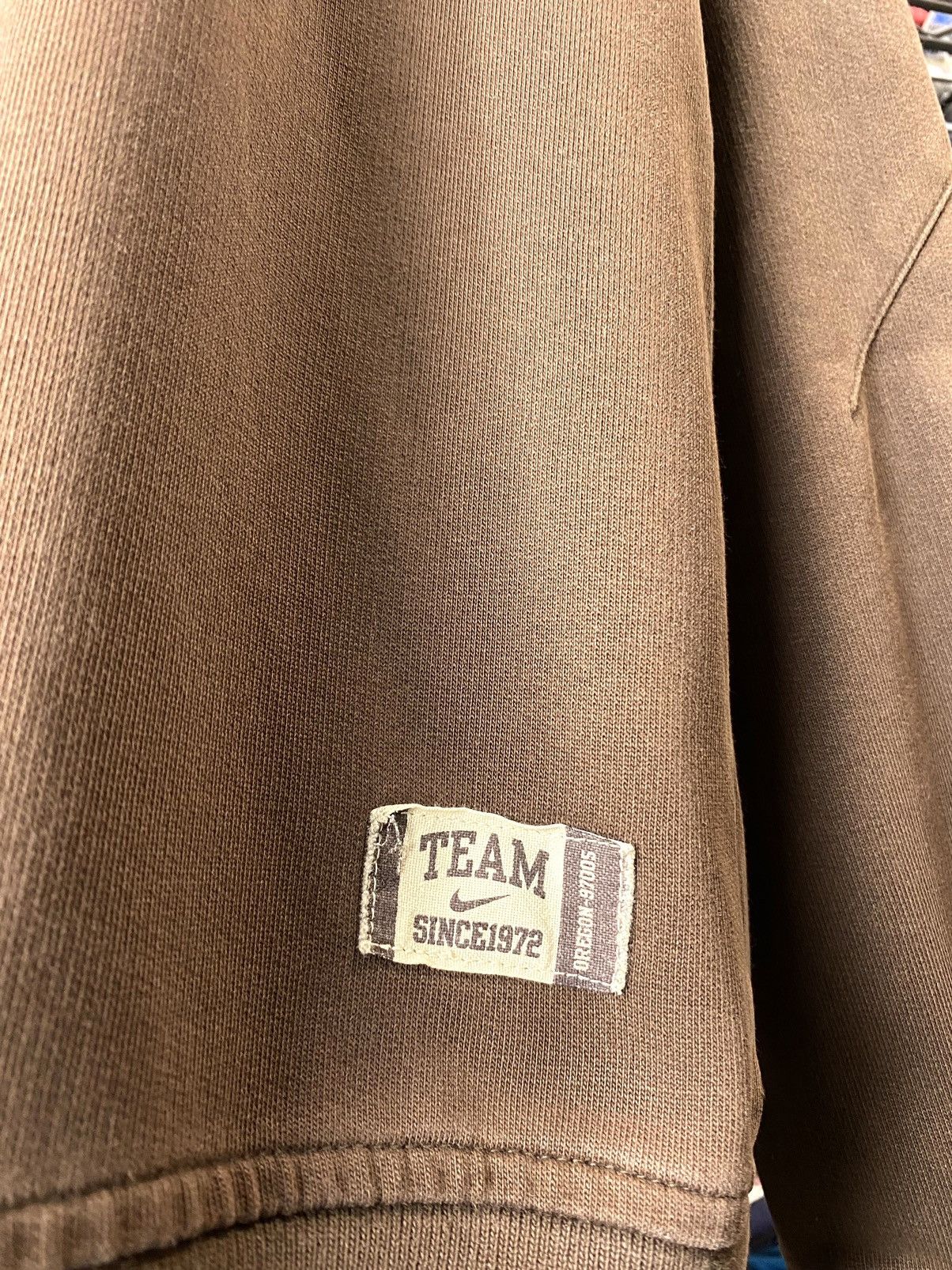 Nike Y2K 90’s Vintage Brown Nike Sweatshirt T Shirt Tn Zm Hype Size US L / EU 52-54 / 3 - 5 Thumbnail