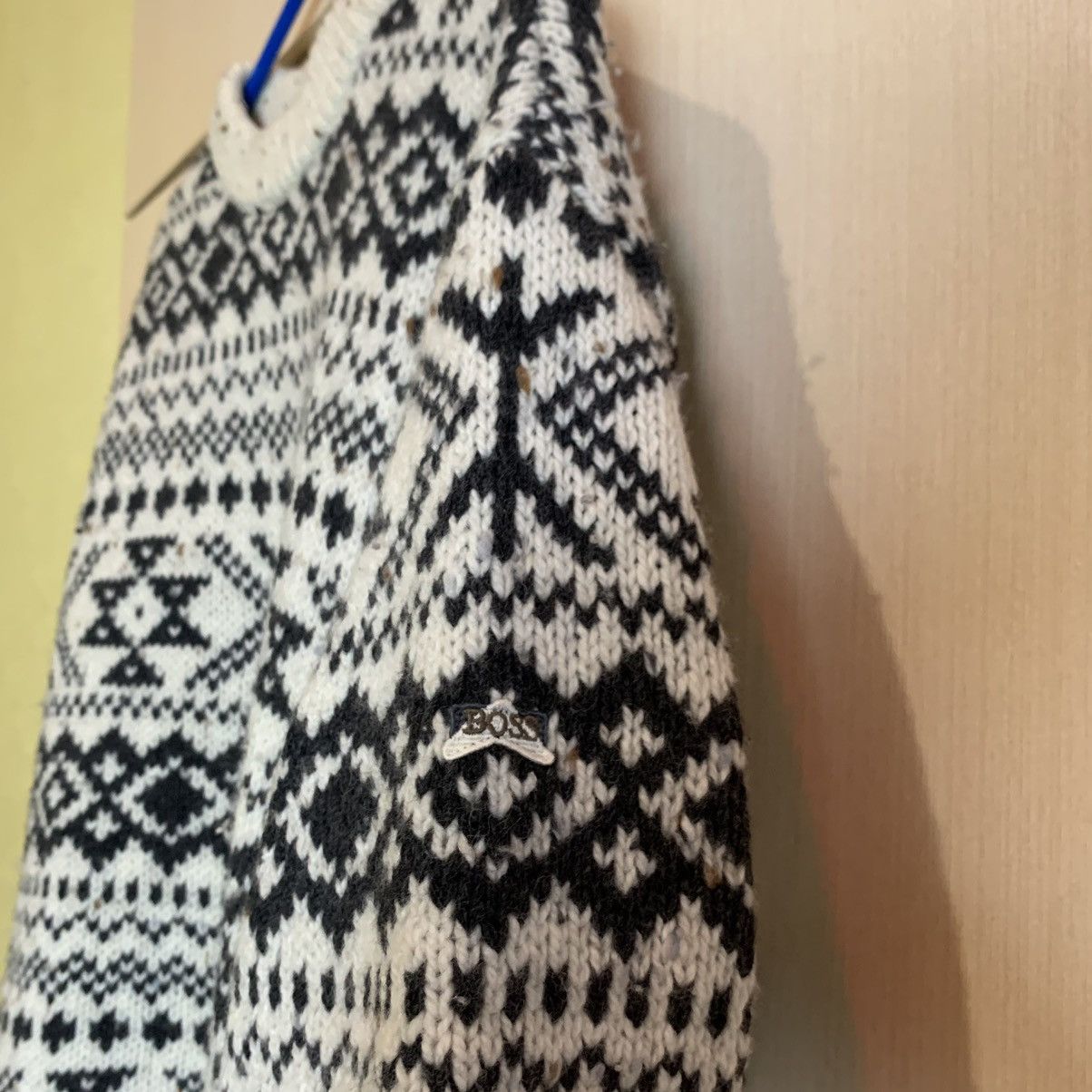 Hugo Boss Vintage Hugo Boss Knitted Lammwolle Sweater Made In Italy Size US L / EU 52-54 / 3 - 13 Thumbnail