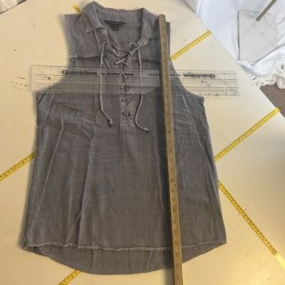 Rock & Republic Rock & Republic Sleeveless Shirt Blouse Size S Lace Up Neck Size S / US 4 / IT 40 - 14 Thumbnail