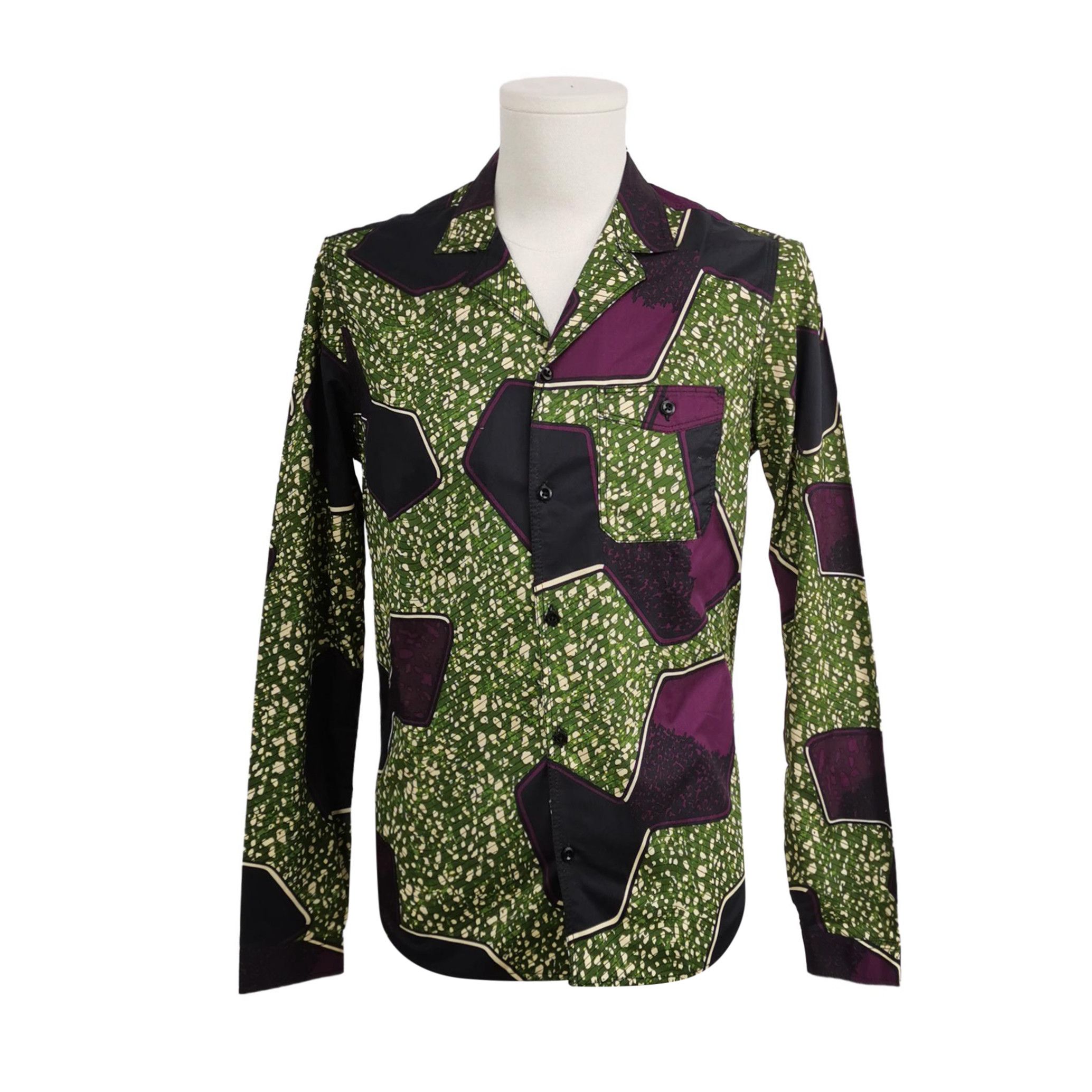 Burberry Burberry Men m Button Ups Size US M / EU 48-50 / 2 - 1 Thumbnail