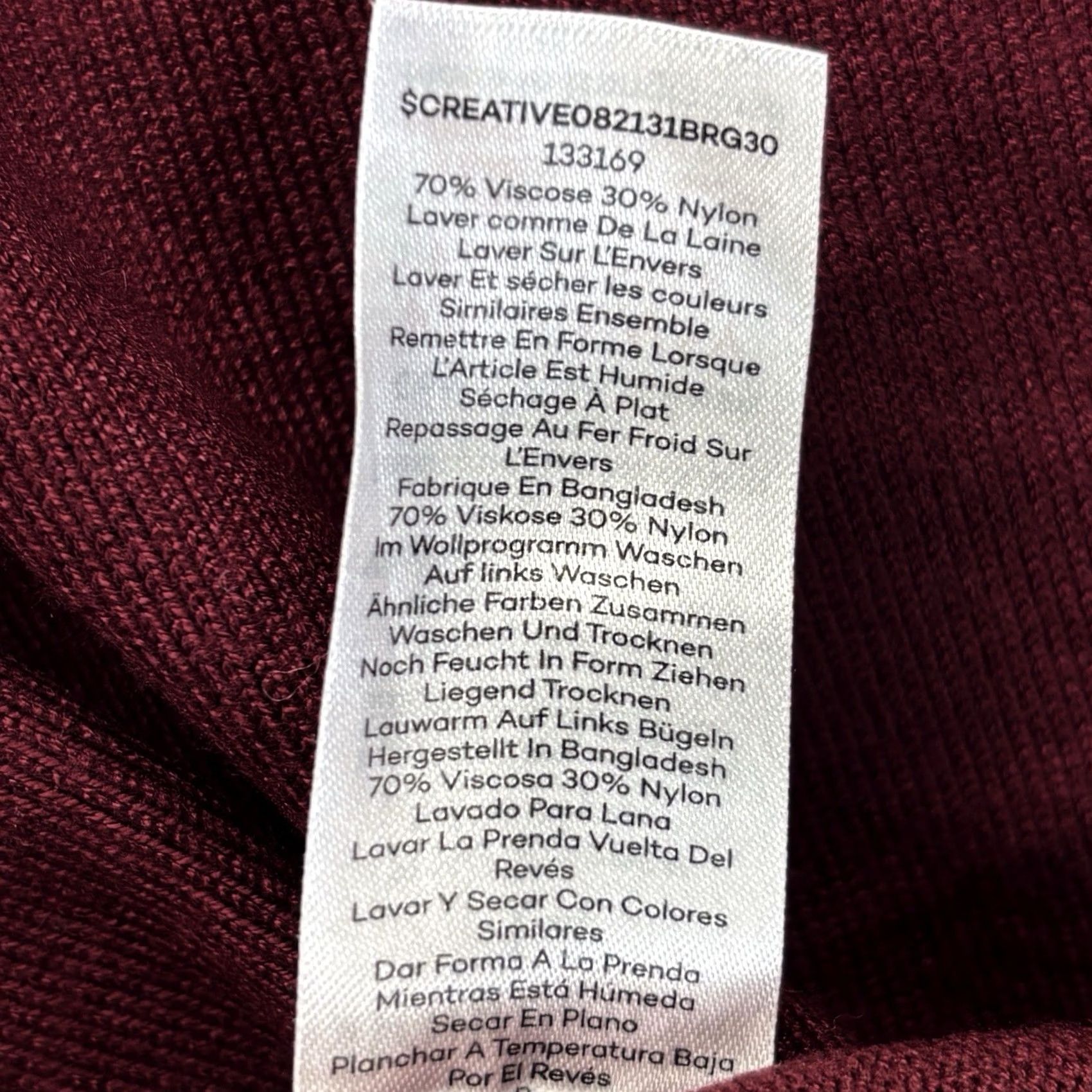 Vintage Bonmarche UK14 Burgundy Crew Neck Pullover Metal Star Design - Womens Regular Jumper Size XL / US 12-14 / IT 48-50 - 6 Thumbnail