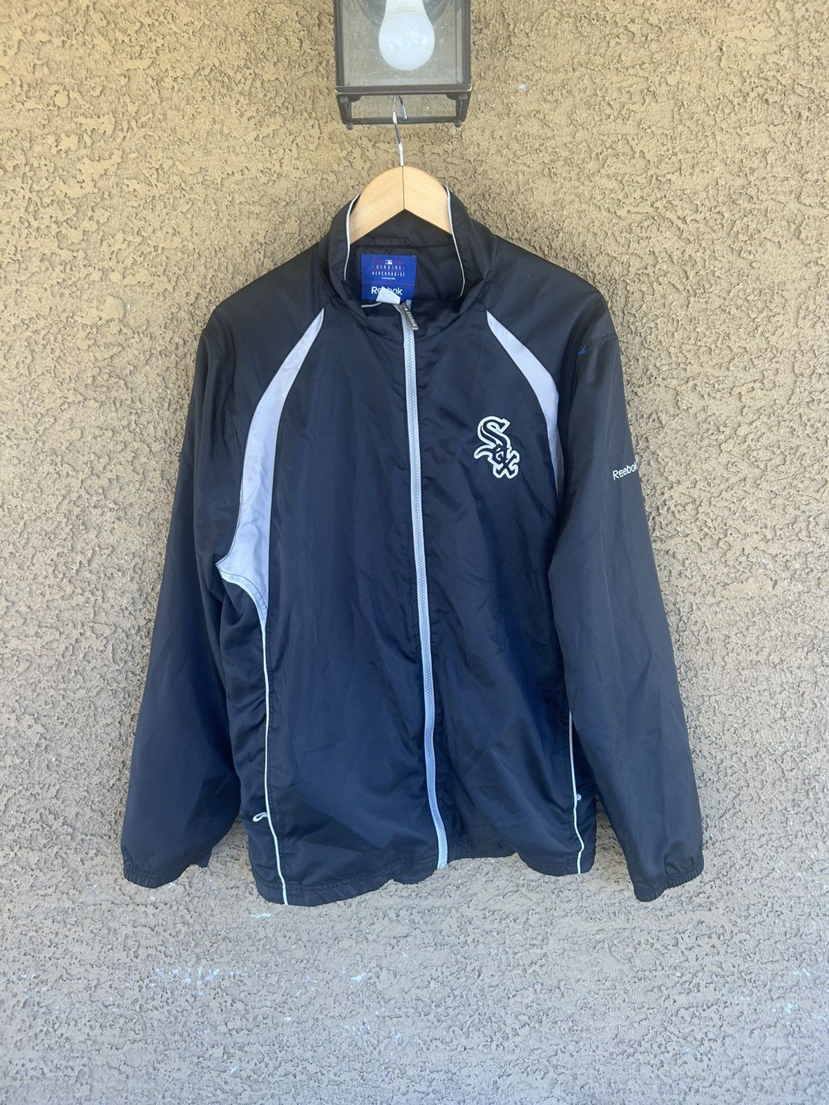 MLB Vintage Chicago White Sox Reebok Zip Up Jacket Size L Size US L / EU 52-54 / 3 - 1 Thumbnail