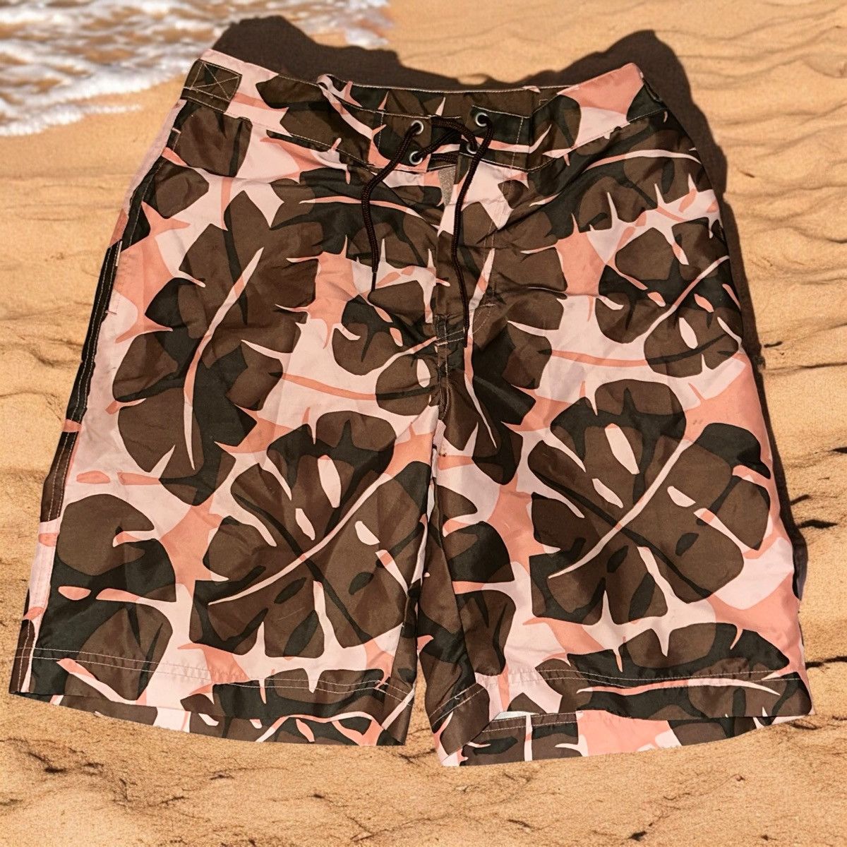 J.Crew J.Crew Hawaiian swim trunks Size US 32 / EU 48 - 1 Thumbnail