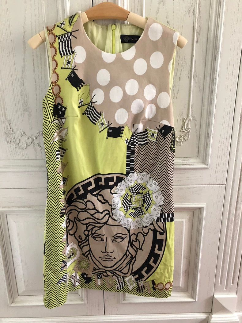 Versace Versace Sleeveless loose dress Size M / US 6-8 / IT 42-44 - 1 Thumbnail