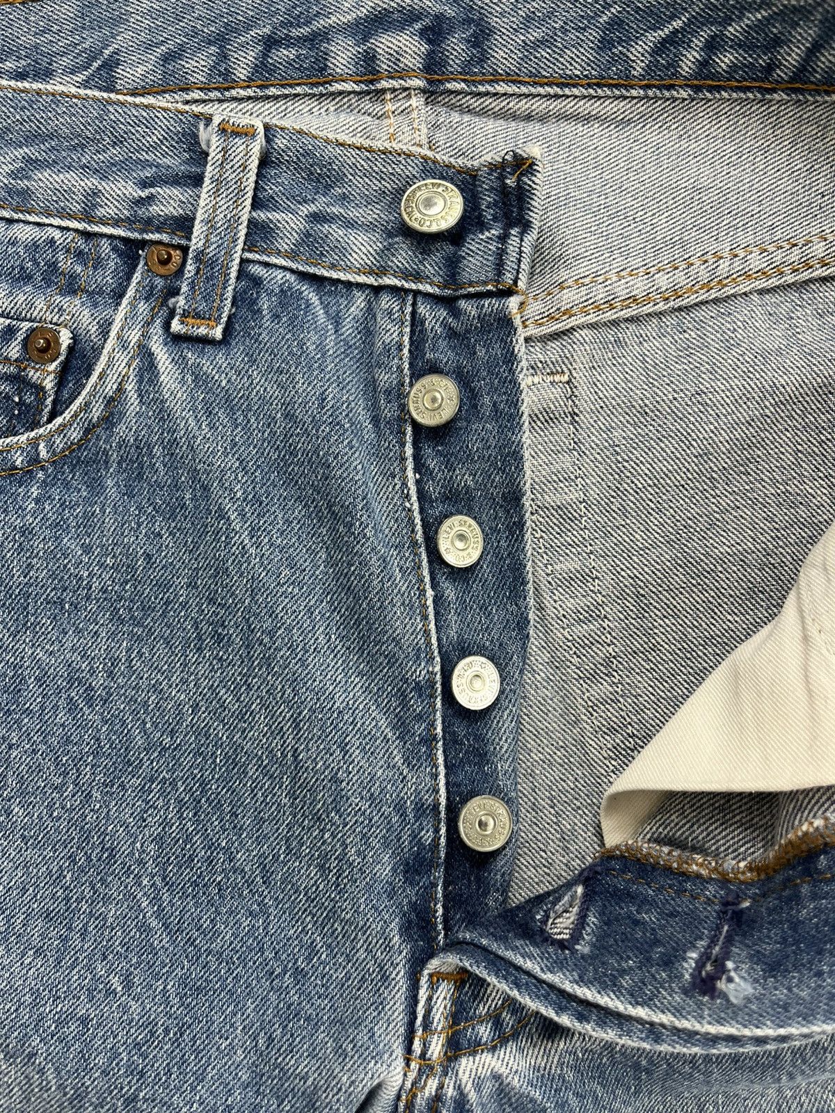 Levi's Vintage Clothing 🇺🇸1970s Vintage Levis 501XX Cut Off Straight Leg Blue Jeans Size US 29 - 6 Thumbnail
