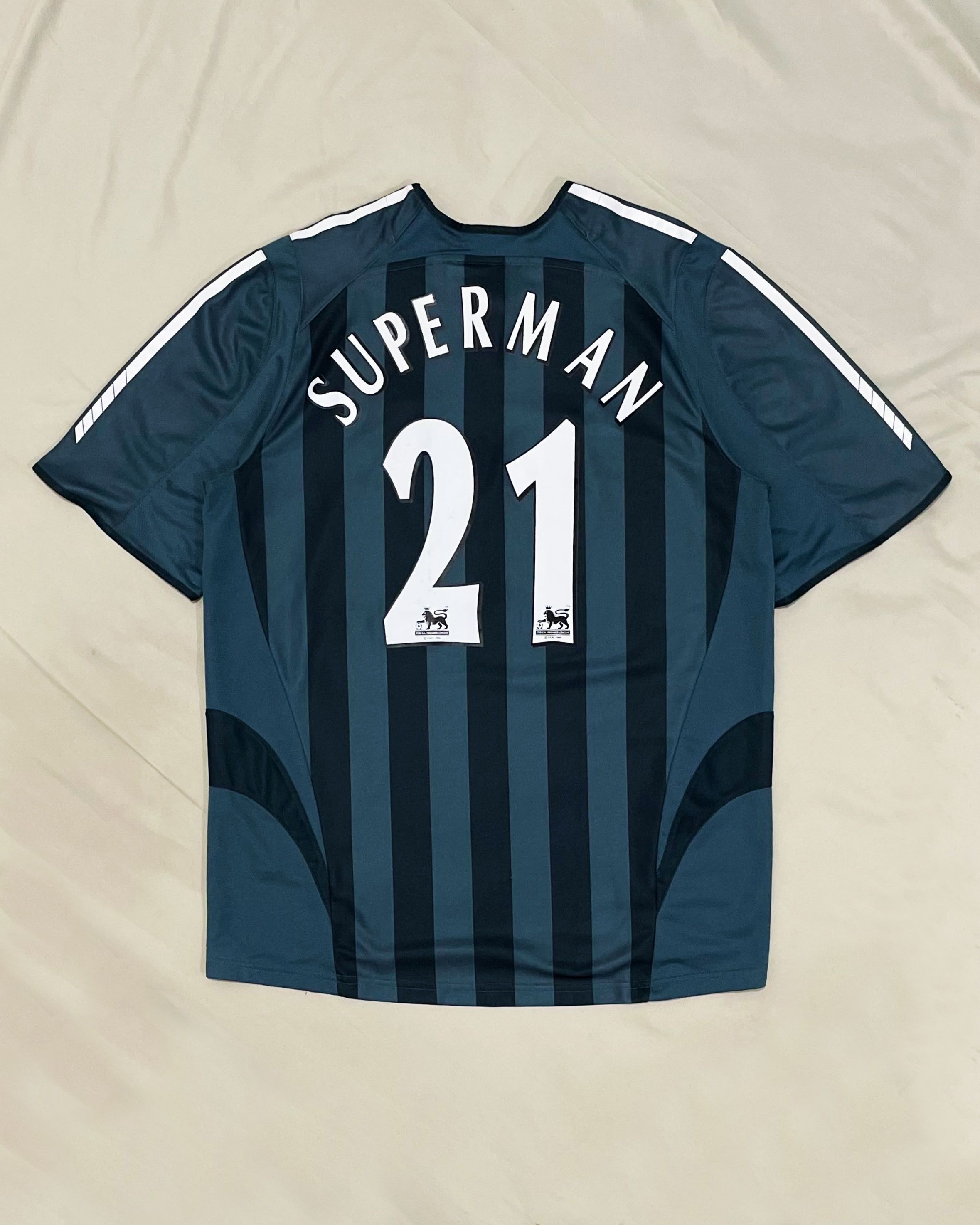 Adidas Newcastle United Away Kit 2005 2006 Size US L / EU 52-54 / 3 - 2 Thumbnail