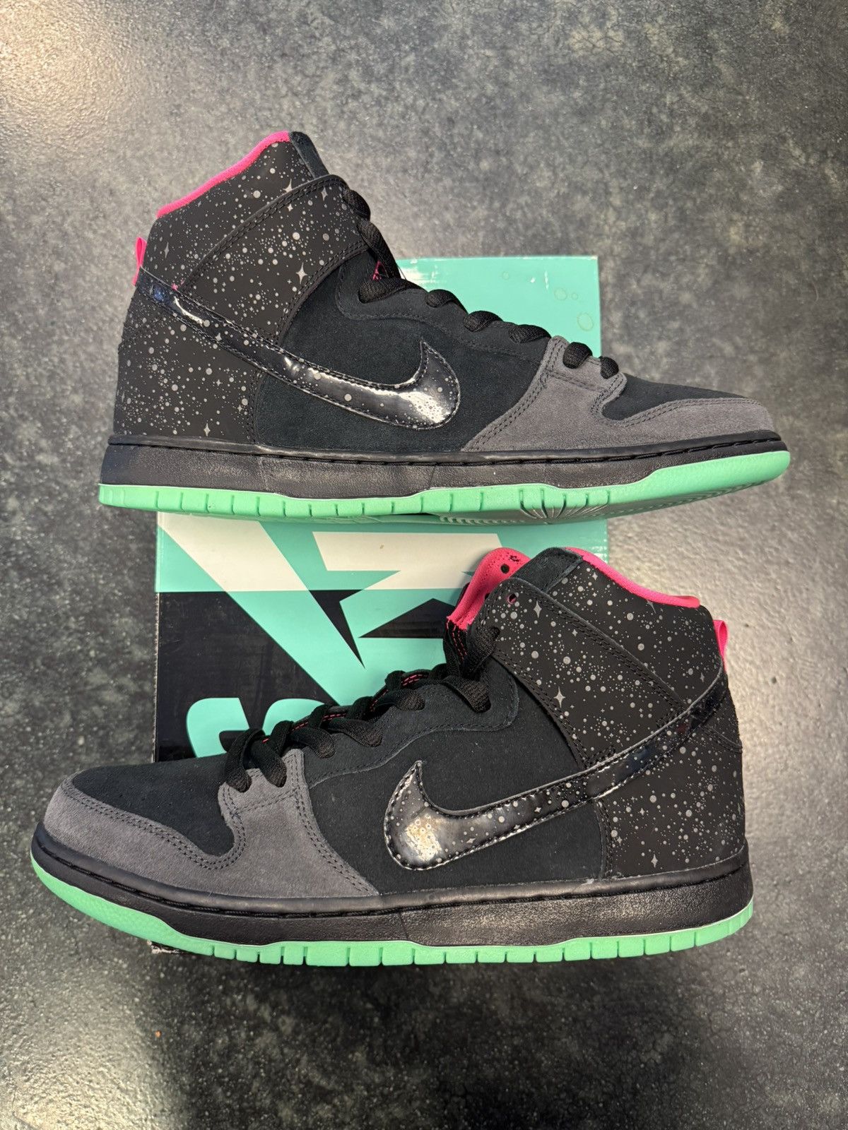 Nike SB Dunk High SB Northern Lights Size US 12 / EU 45 - 1 Thumbnail