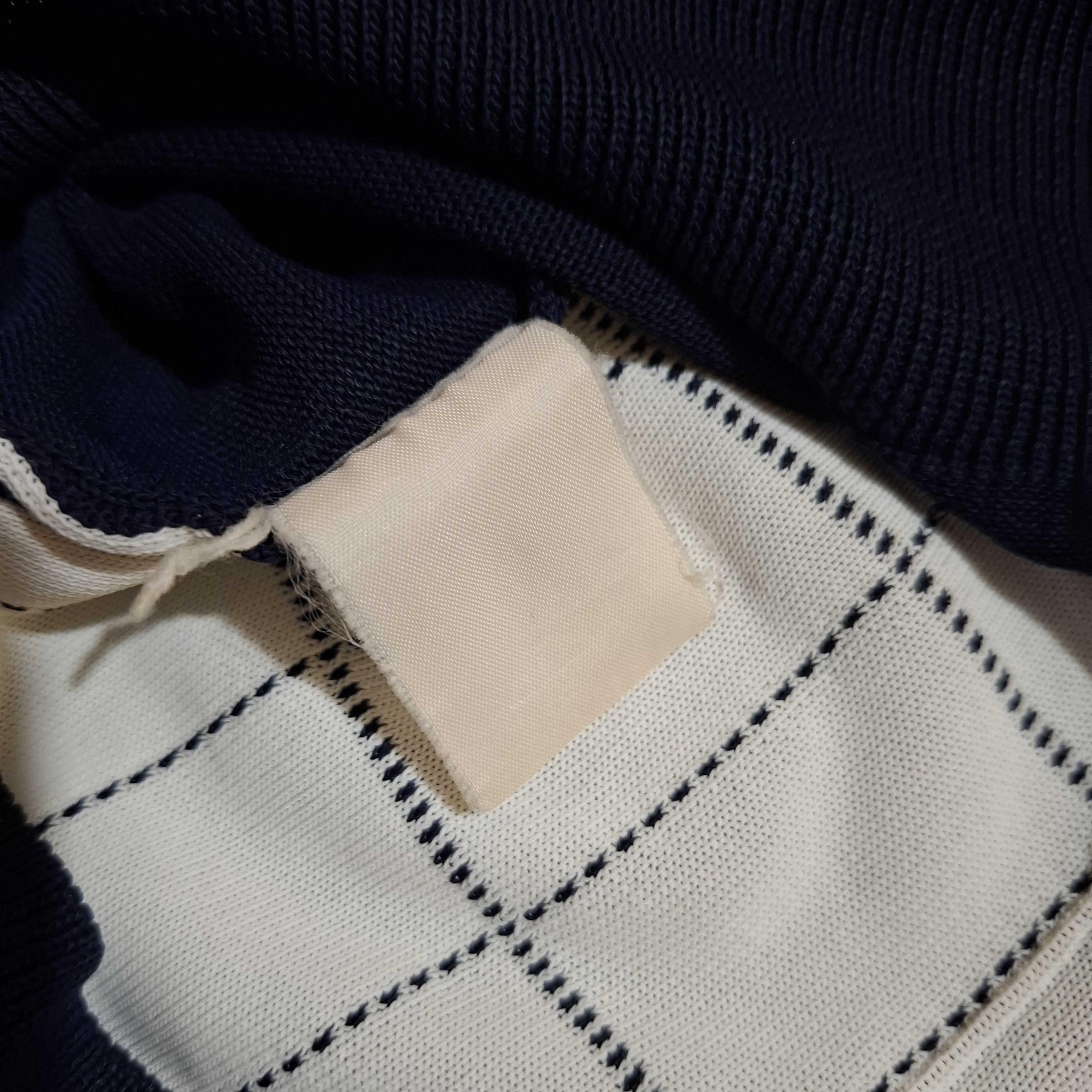 Paolo Gucci Vintage Paolo Gucci Windowpane Check Knit Vest Size US S / EU 44-46 / 1 - 17 Thumbnail