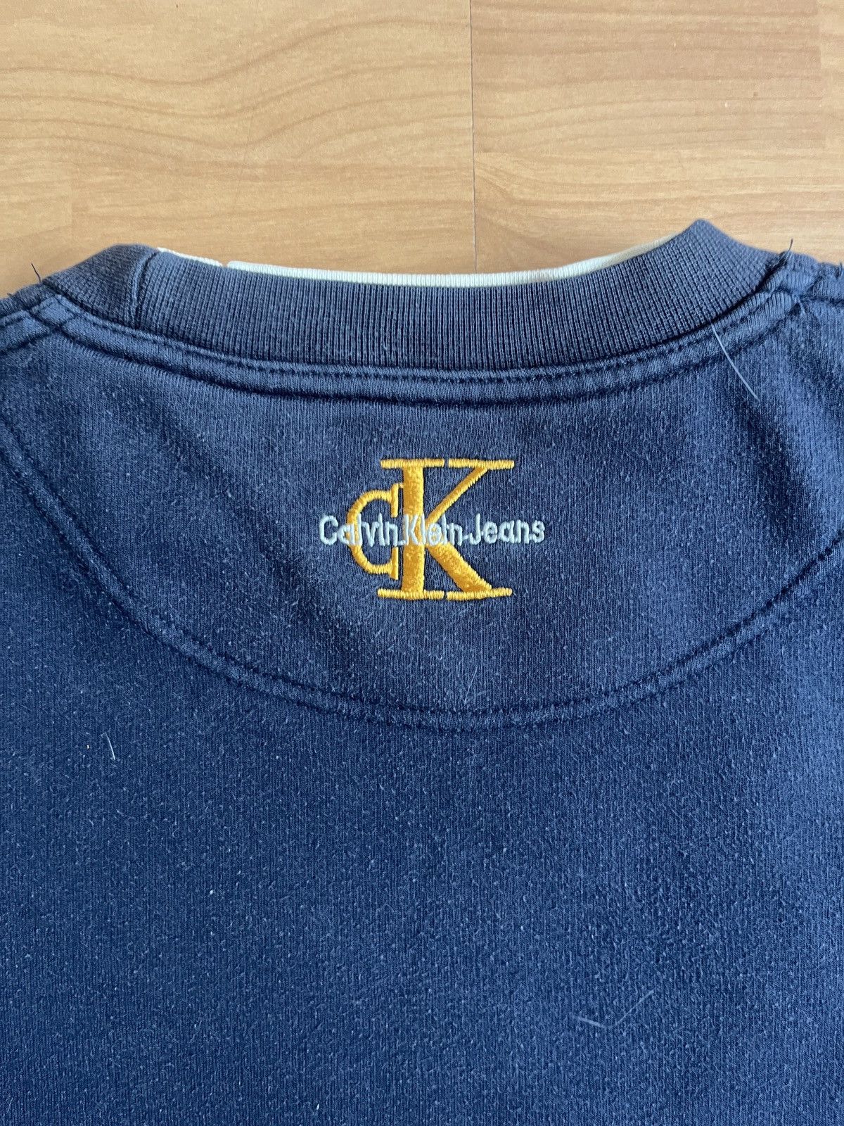 Calvin Klein Vintage Calvin Klein Jeans Sweatshirt Size US L / EU 52-54 / 3 - 3 Thumbnail