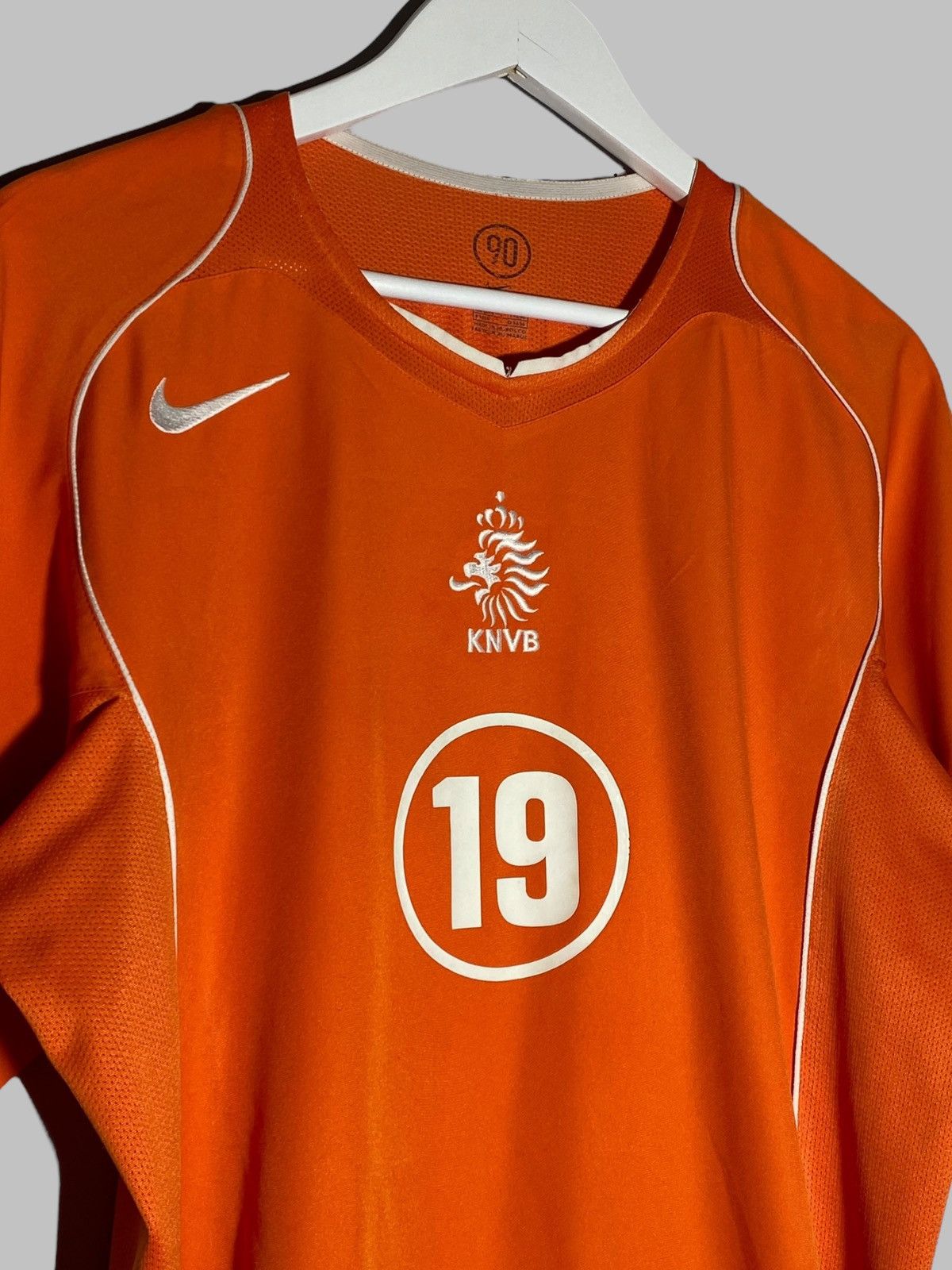 Nike × Vintage #19 Robben Netherlands 2006 Home Football Shirt Size US L / EU 52-54 / 3 - 7 Thumbnail