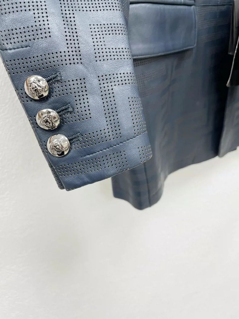 Versace Versace Main line leather coat Size US S / EU 44-46 / 1 - 3 Thumbnail