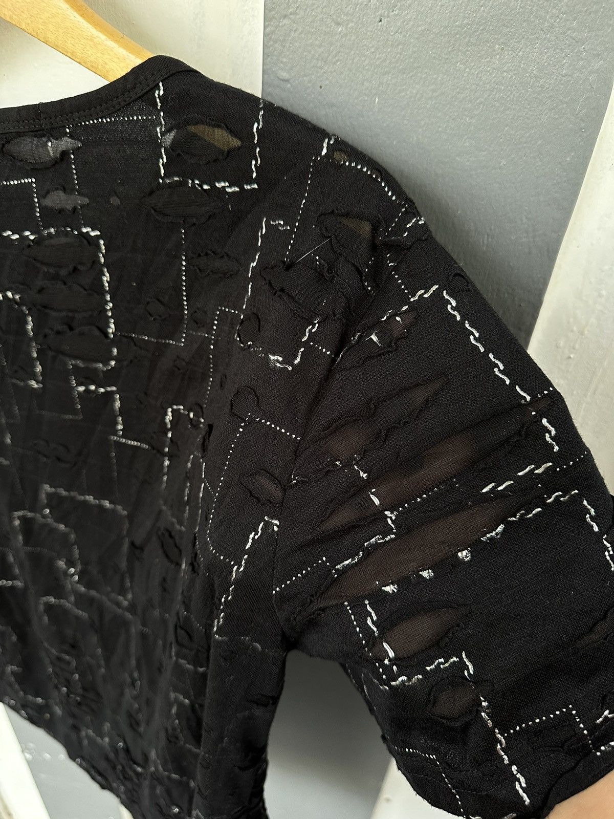 KMRii Sick Distressed Y2K Luo Lan Na Kmrii Style Shirt Size US M / EU 48-50 / 2 - 7 Thumbnail