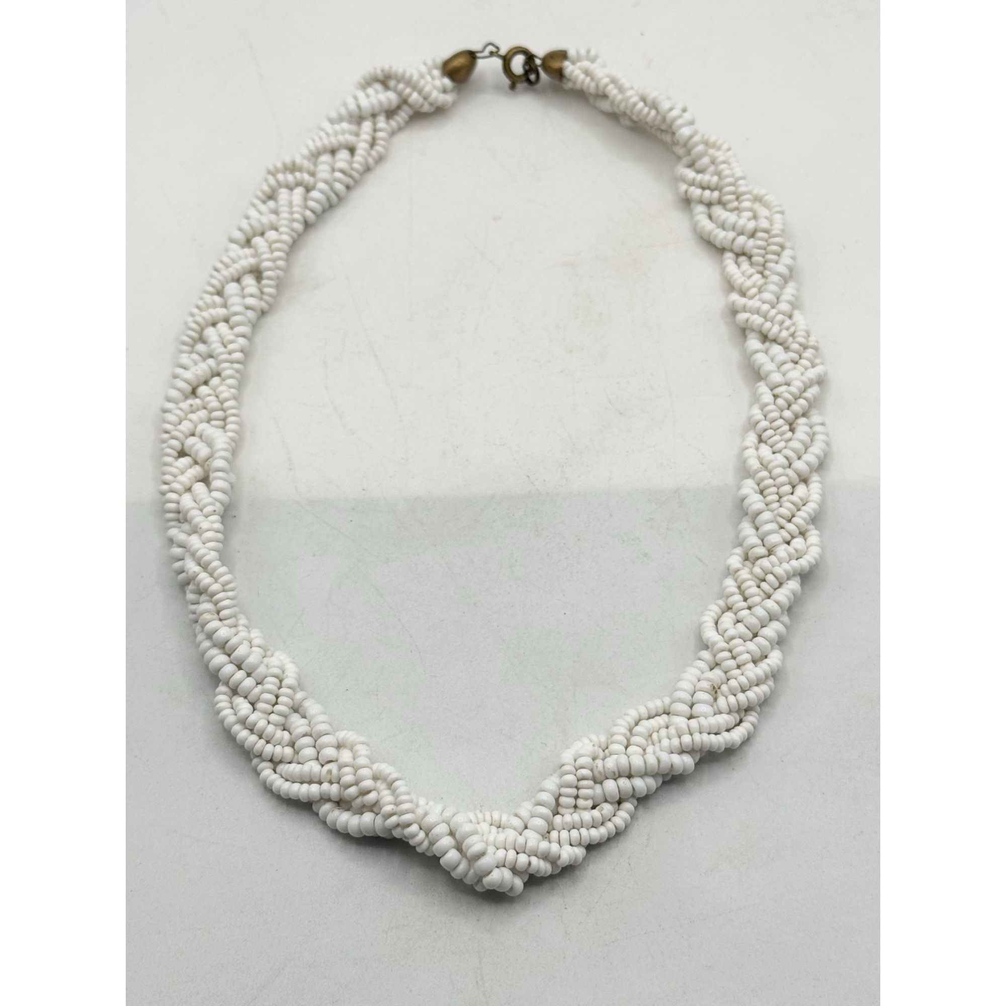 Vintage Vintage white milk glass braided beaded necklace Size ONE SIZE - 3 Thumbnail
