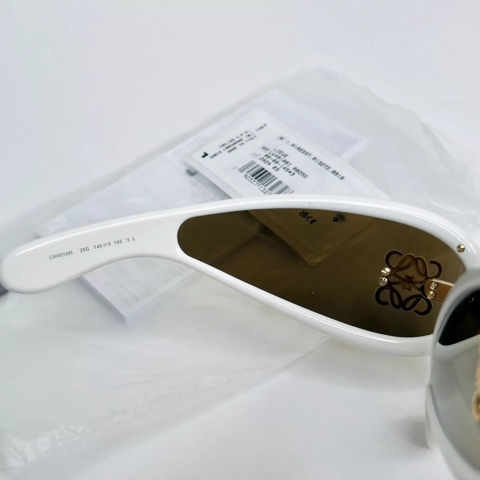 Loewe LOEWE ANAGRAM PAULA IBIZA Aviator LW40108I 40108 Sunglass Size ONE SIZE - 3 Thumbnail
