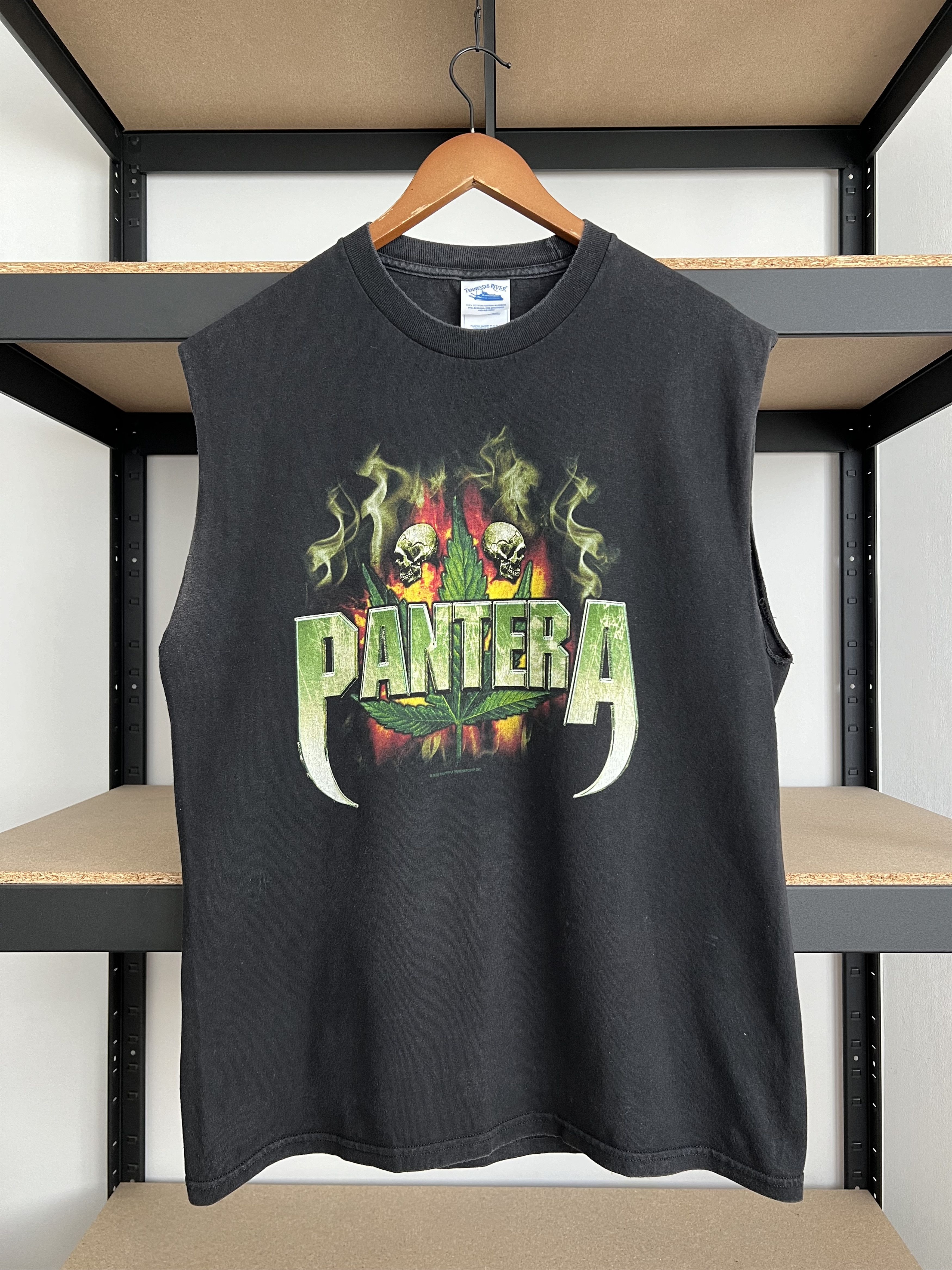 Band Tees Vintage 2002 Pantera Marijuana Skull & Weed Black Sleeveless Size US L / EU 52-54 / 3 - 1 Thumbnail