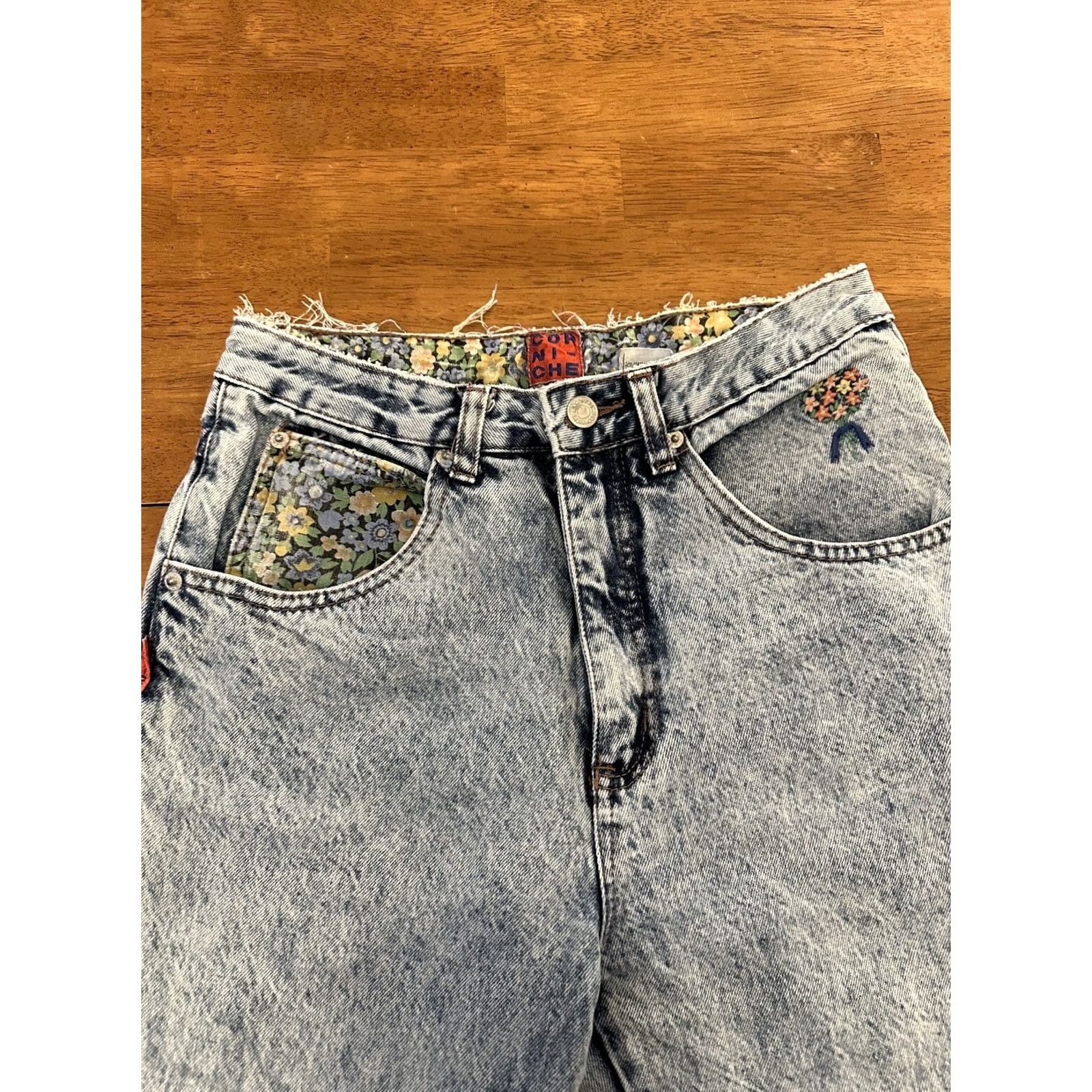 Vintage VINTAGE Corniche Jeans 80s Floral Embroidered Women’s 11/12 Made In Hong Kong Blue Denim Size 34" / US 12 / IT 48 - 5 Thumbnail
