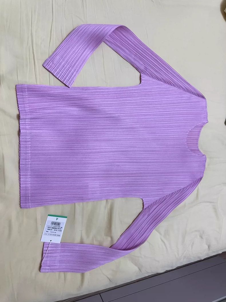 Issey Miyake issey miyake size：3 Pleated round neck and long sleeves 250 Size XXS / US 00 / IT 34 - 6 Thumbnail