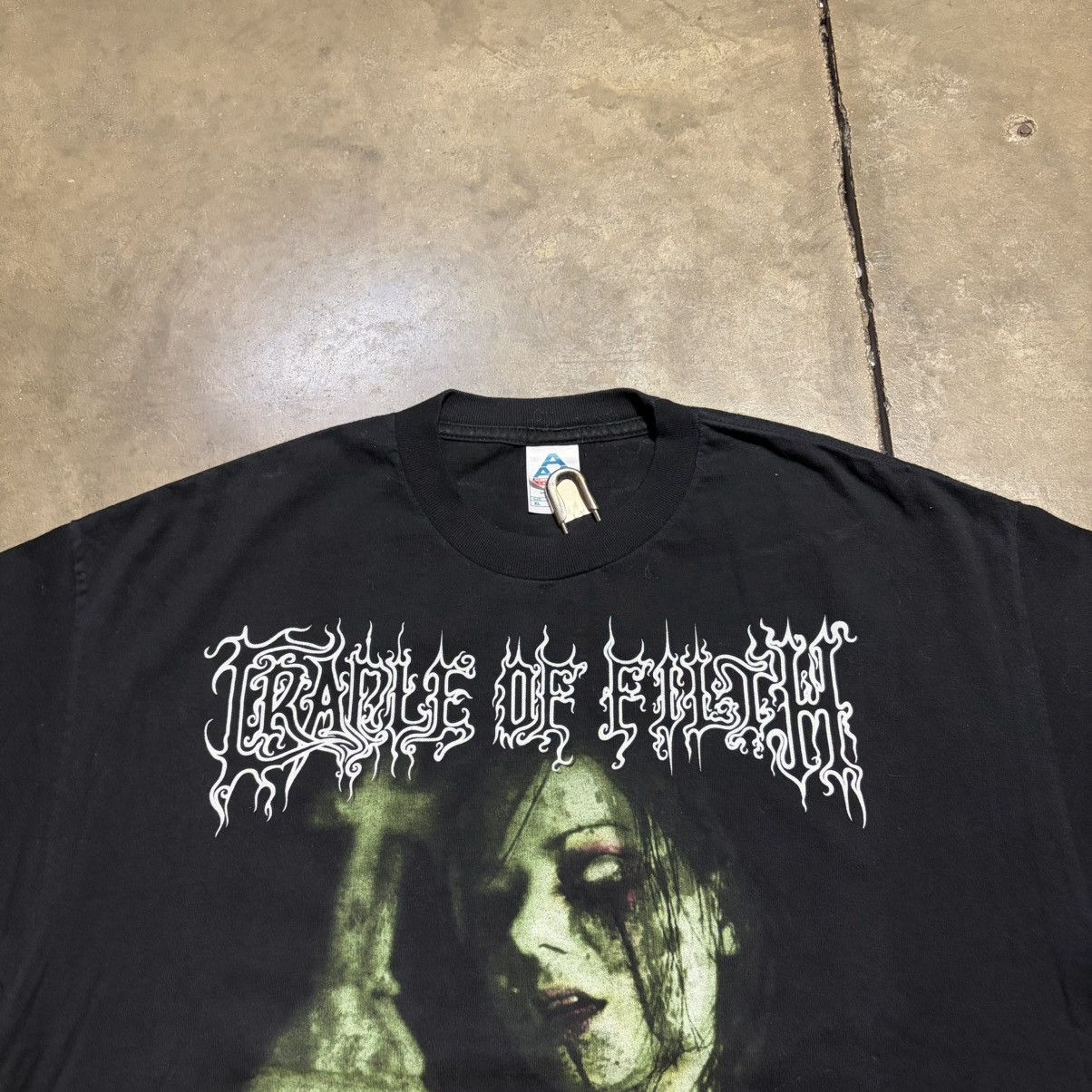 Band Tees Vintage Cradle Of Filth Band T shirt Murder in Thirst Y2K Size US XL / EU 56 / 4 - 5 Thumbnail