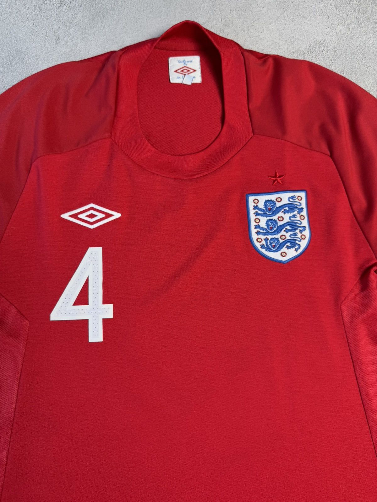 Umbro England 2010 2011 Away Shirt Soccer Jersey Umbro #9 Gerrard Size US M / EU 48-50 / 2 - 5 Thumbnail