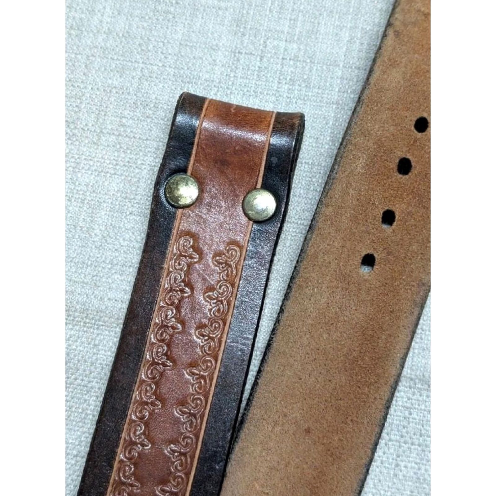 Vintage VINTAGE handcrafted Tooled Western Belt 32 brown leather belt Men XS? Size 32 - 5 Thumbnail