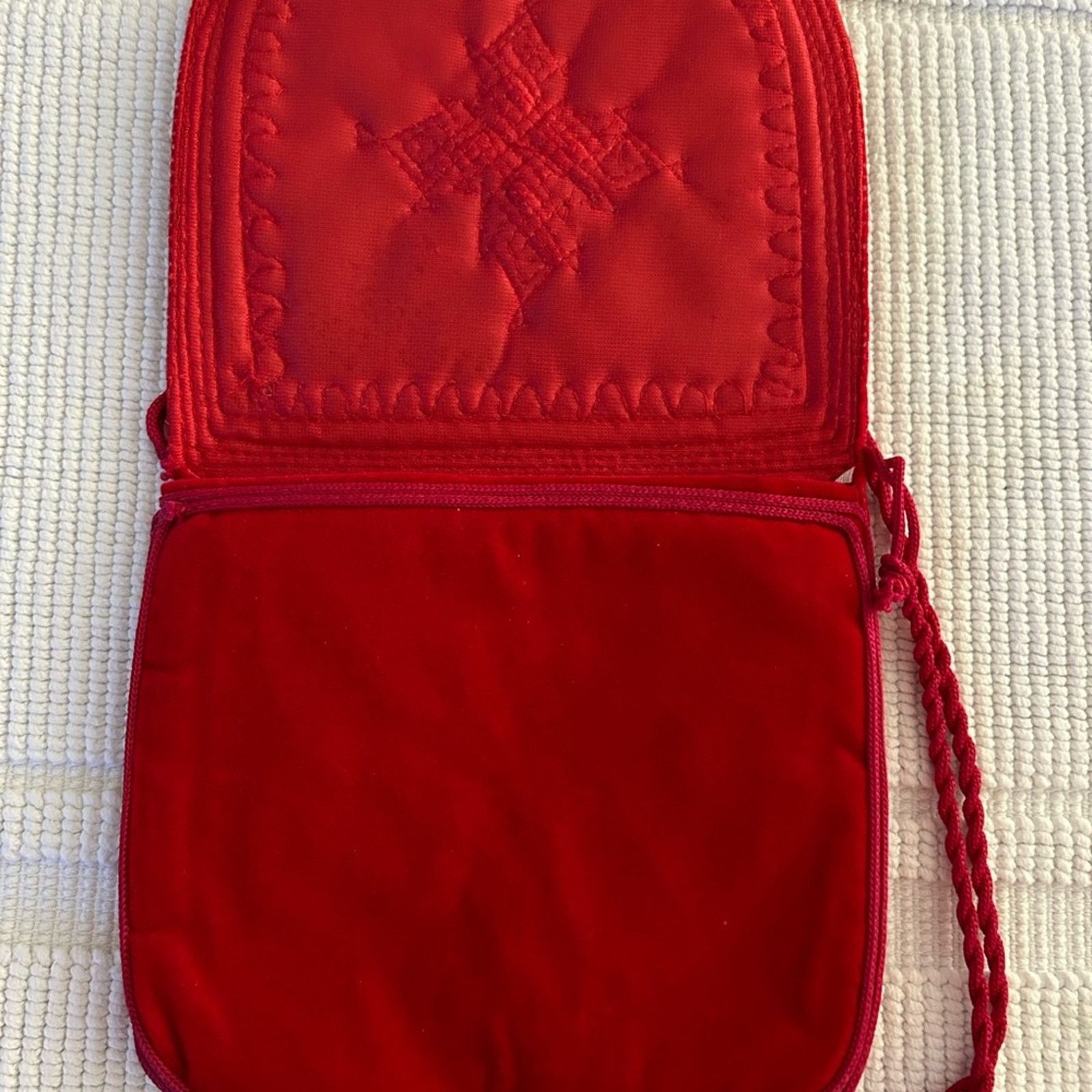 & Other Stories Morrocan Berber embroidered red velvet crossbody women’s bag Size ONE SIZE - 2 Thumbnail