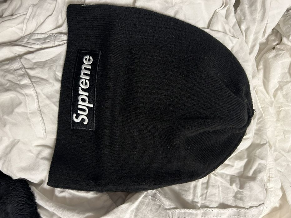 Supreme Supreme Old English Beanie | Grailed