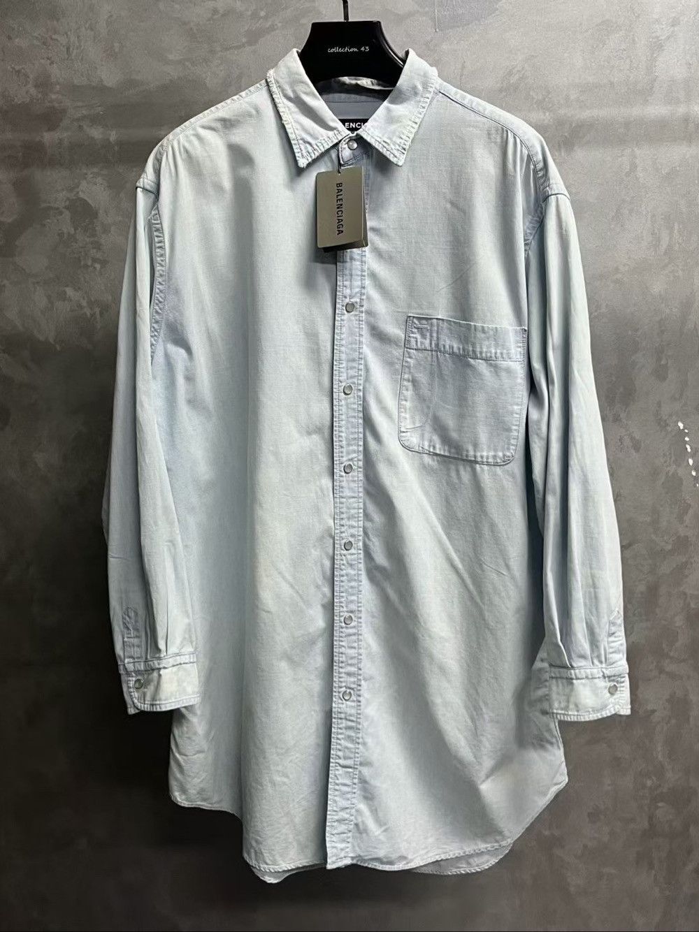 Balenciaga Balenciaga The Power of Dreams Shirt Size S Size US S / EU 44-46 / 1 - 1 Thumbnail