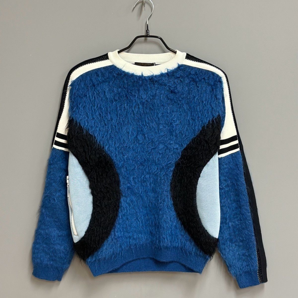 Louis Vuitton Louis Vuitton blue mohair sweater XS Size US XS / EU 42 / 0 - 1 Thumbnail