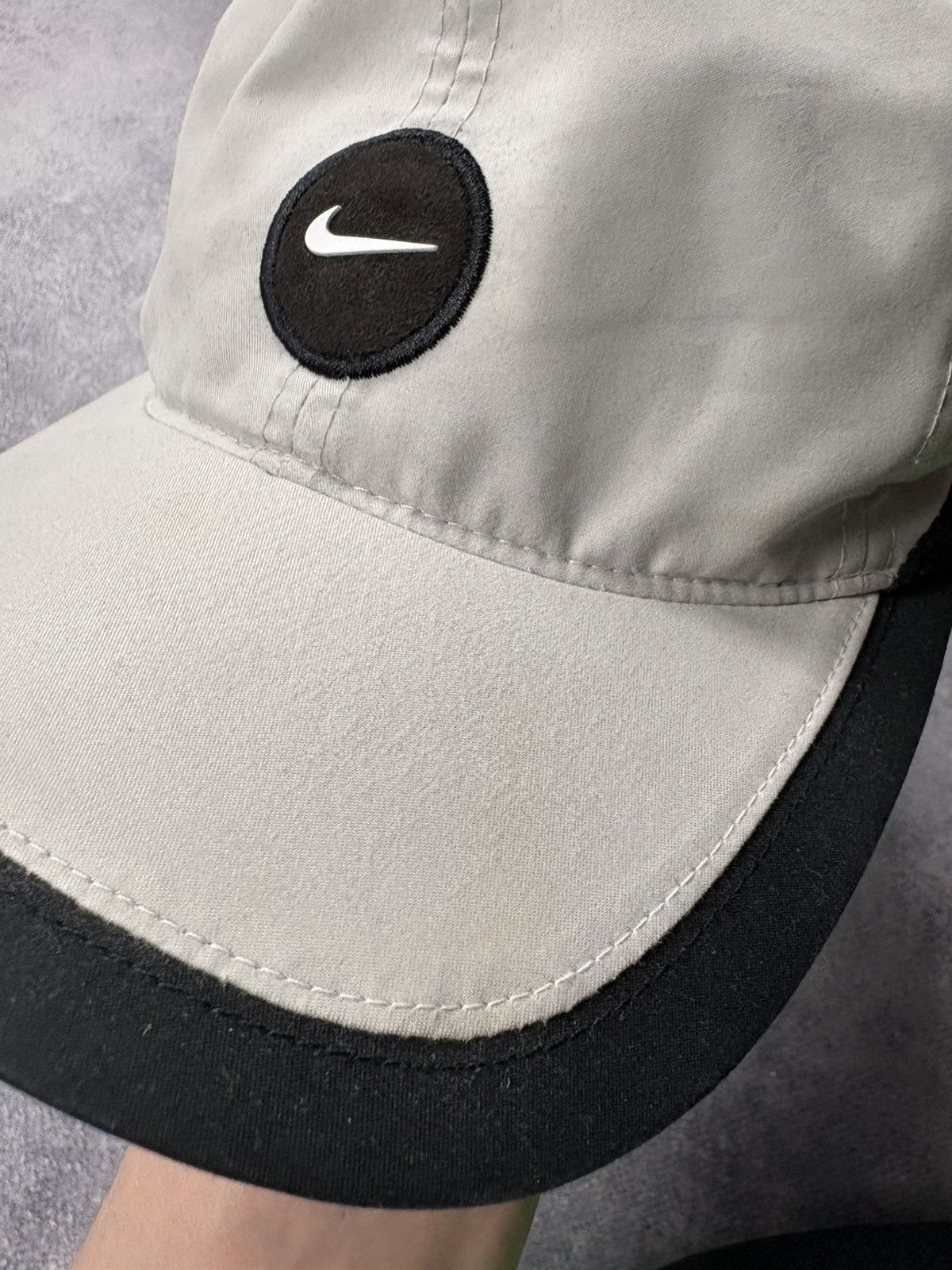Nike NIKE Vintage 1990s Big Logo Streetwear Casual Hype Rare Size ONE SIZE - 3 Thumbnail