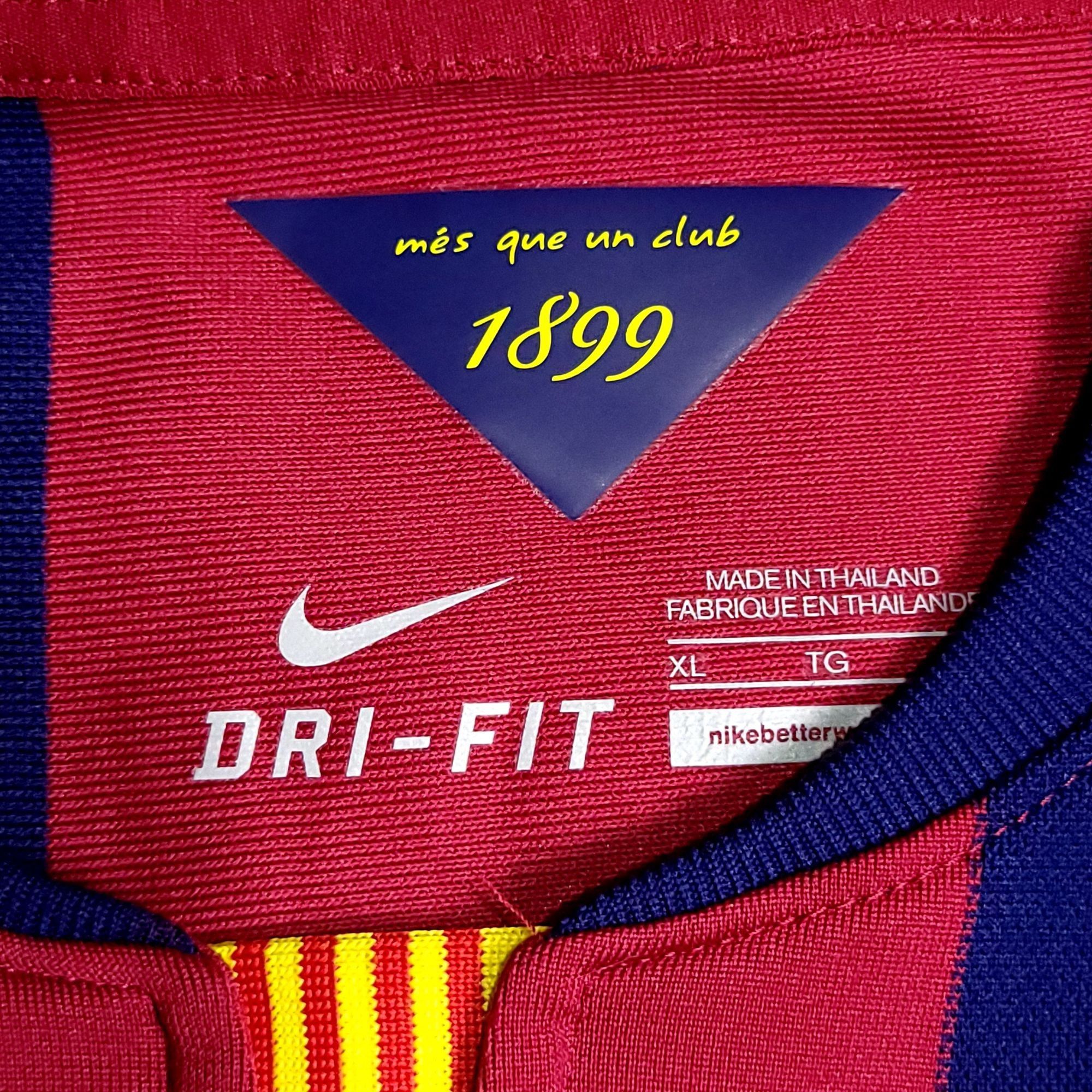 Nike Xavi Barcelona 2014 2015 TREBLE Soccer Jersey XL Size US XL / EU 56 / 4 - 5 Thumbnail