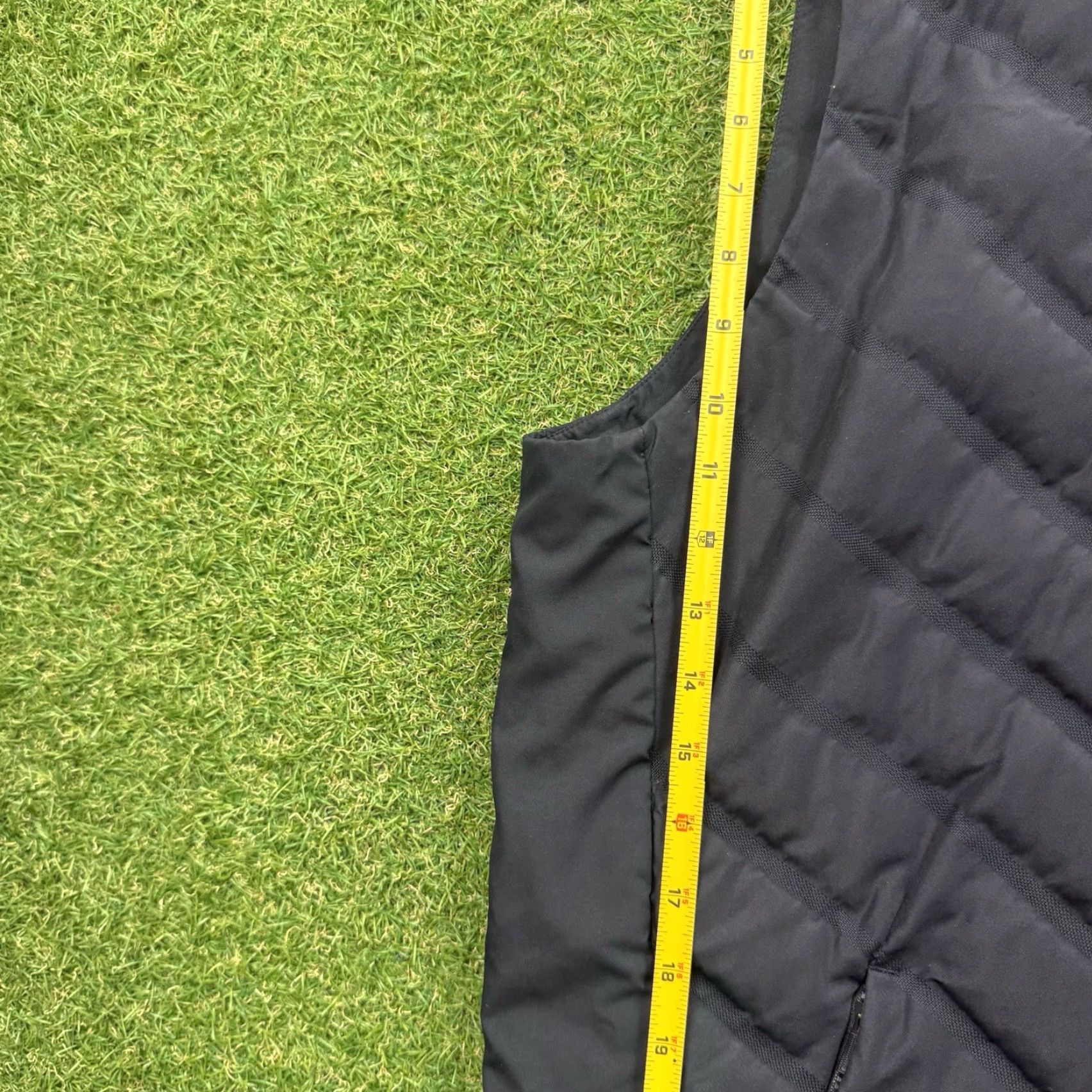 Nike Nike Aeroloft Vest Mens XL Black Puffer 800 Goose Down Ultralight Outdoor Hiking Size US XL / EU 56 / 4 - 7 Thumbnail
