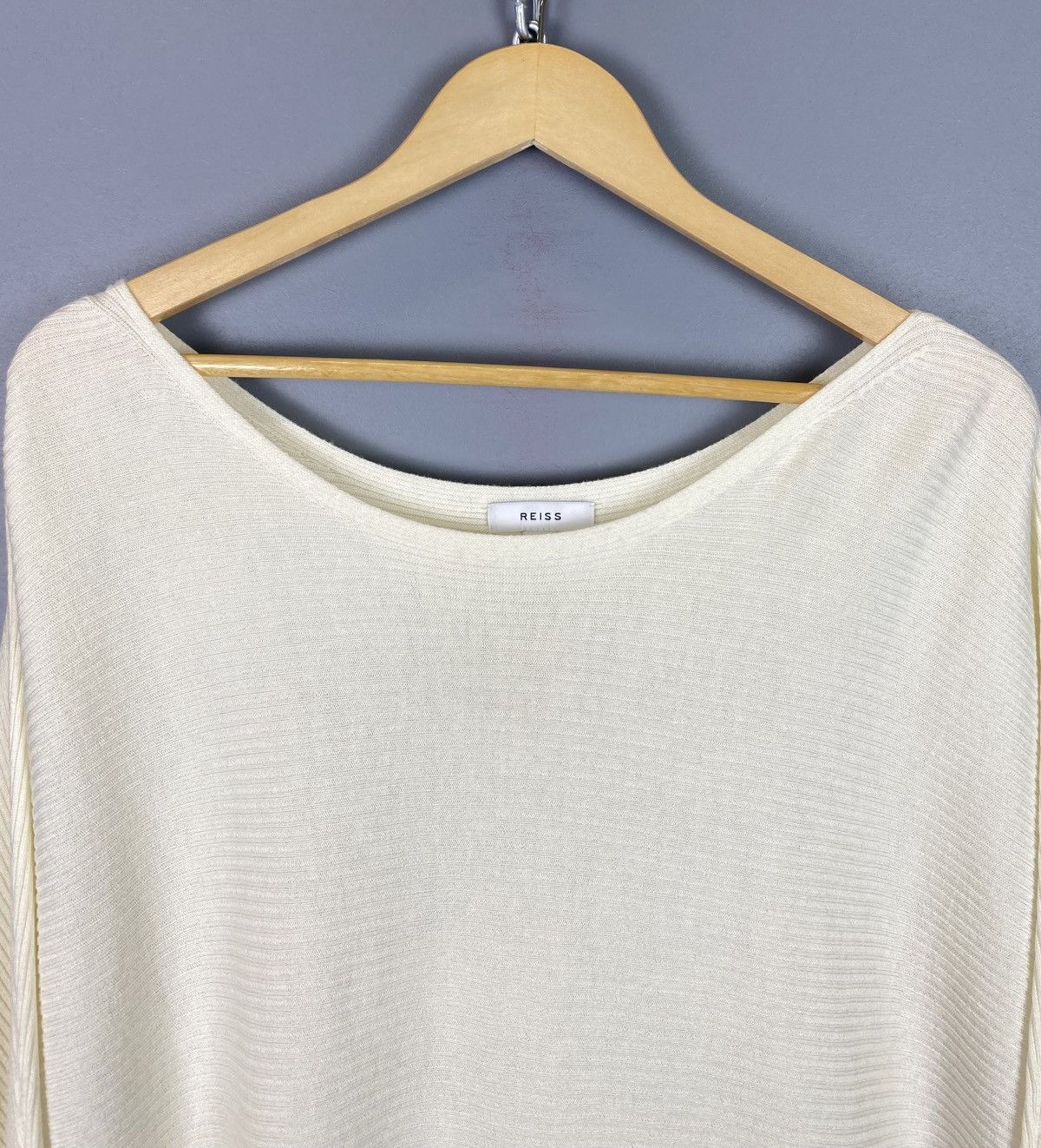 Reiss Reiss OE Ilara Draped Ribbed Viscose / Cashmere Top Sweater Size L / US 10 / IT 46 - 5 Thumbnail