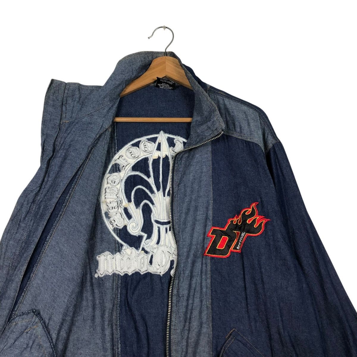 Dogtown 🔥VINTAGE DENIM ZIPPER JACKET DOGTOWN BACKHIT BIG LOGO DESIG Size US M / EU 48-50 / 2 - 14 Thumbnail