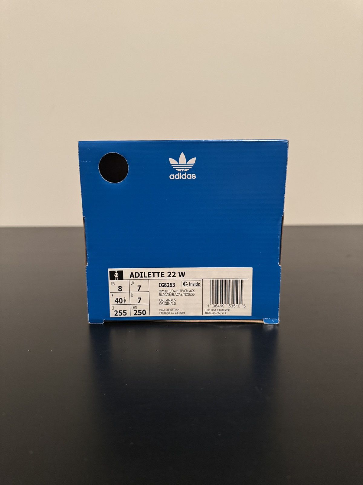 Adidas ADIDAS ADILETTE 22 SLIDES OFF WHITE Size US 8 / IT 38 - 8 Thumbnail