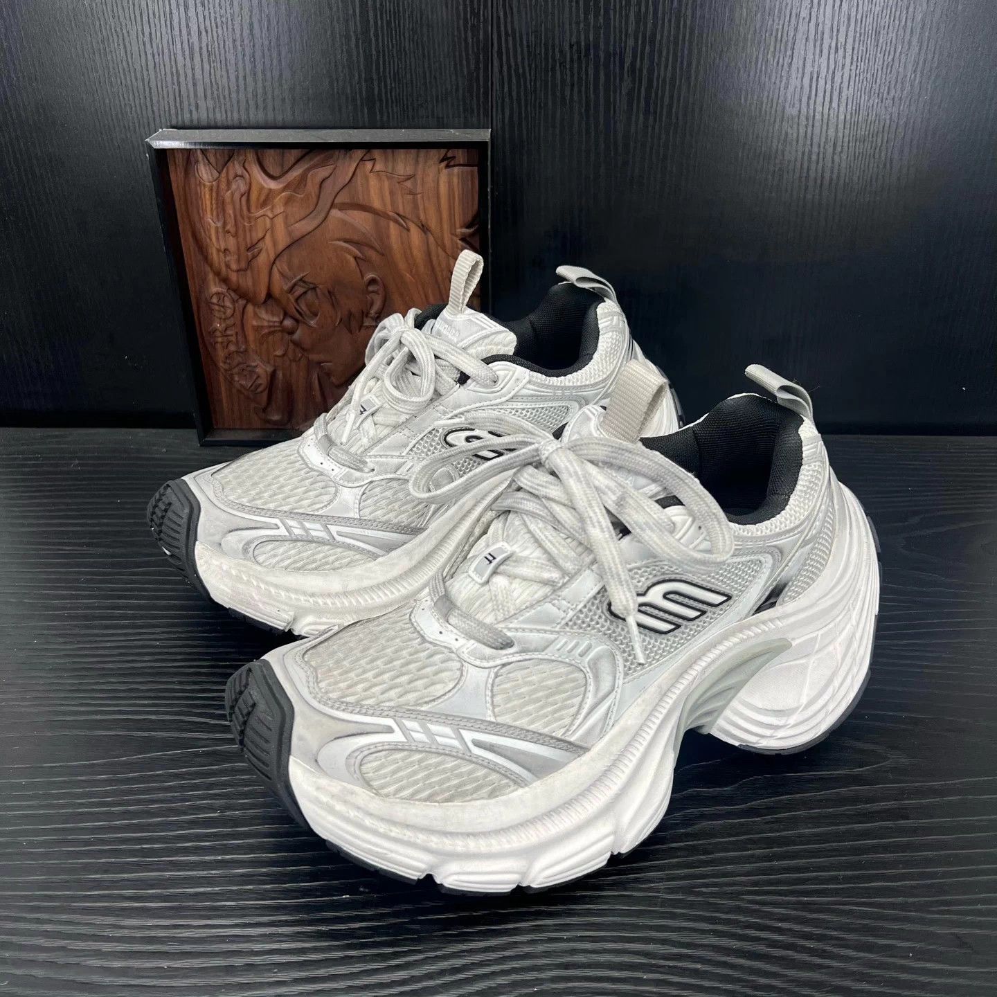 Balenciaga Gray Low-Top Sneakers Size 6 Size US 6 / EU 39 - 1 Thumbnail