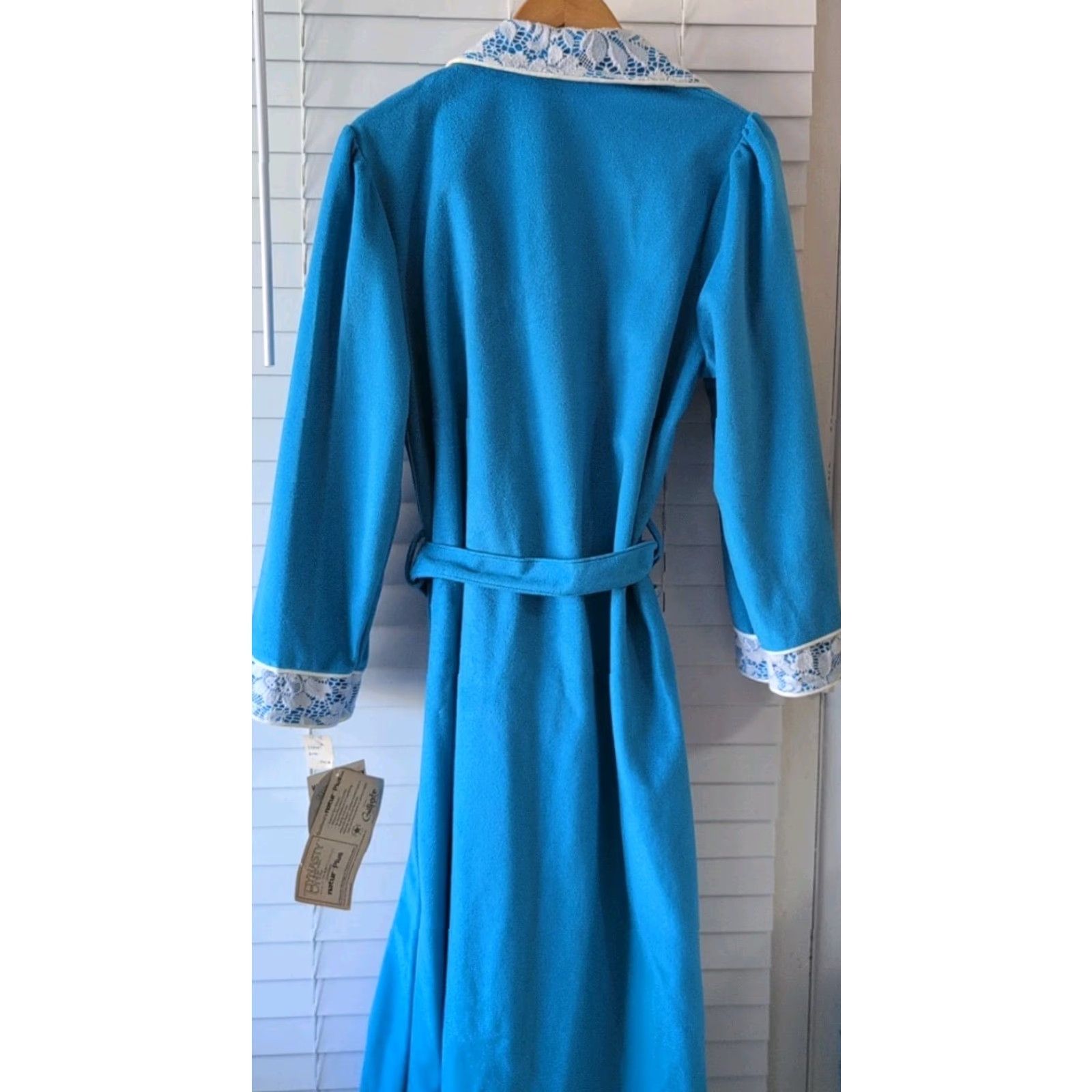 Vintage VINTAGE Guilford Mills Women's Loungewear Robe M Blue Belt Closure White Trim Long Size ONE SIZE - 6 Thumbnail