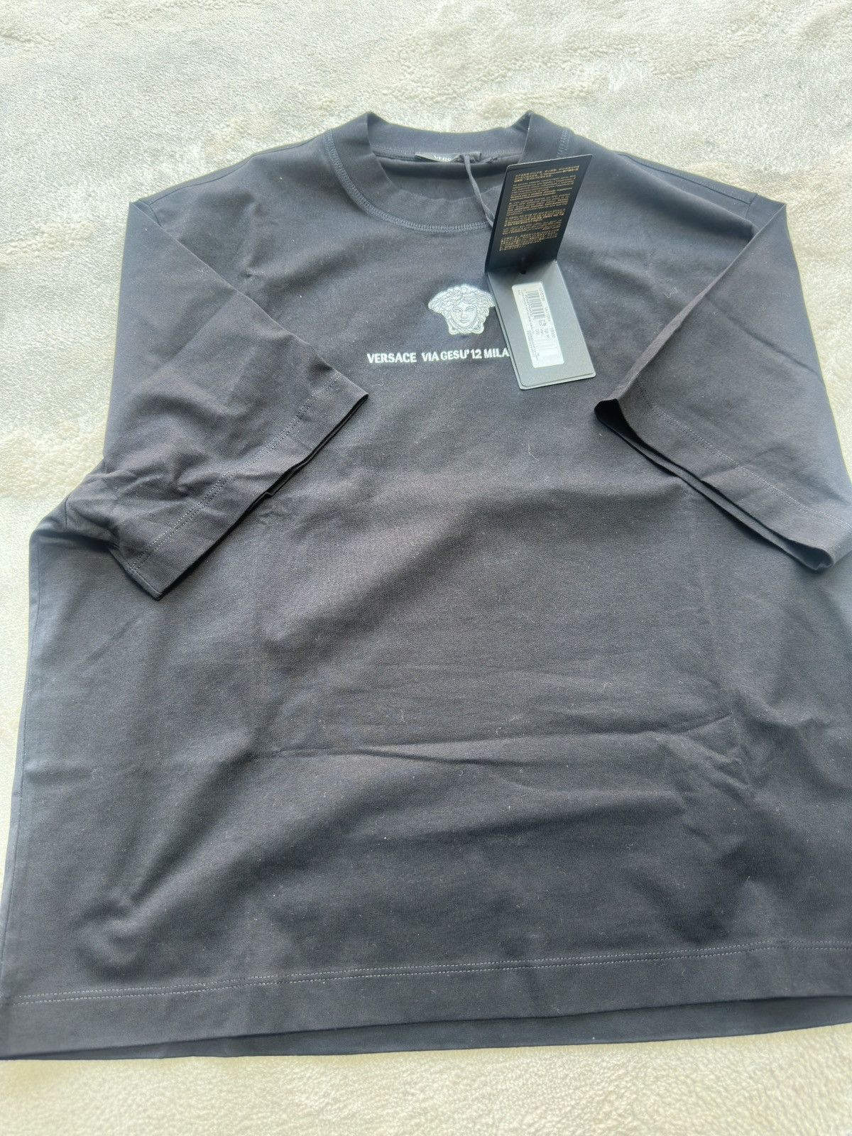 Versace Medusa Milano embroidered T-shirt Size US M / EU 48-50 / 2 - 7 Thumbnail