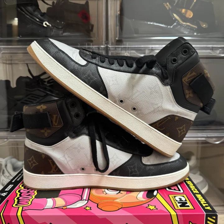 Louis Vuitton Rivoli High-Top Fashion Sneakers -2508