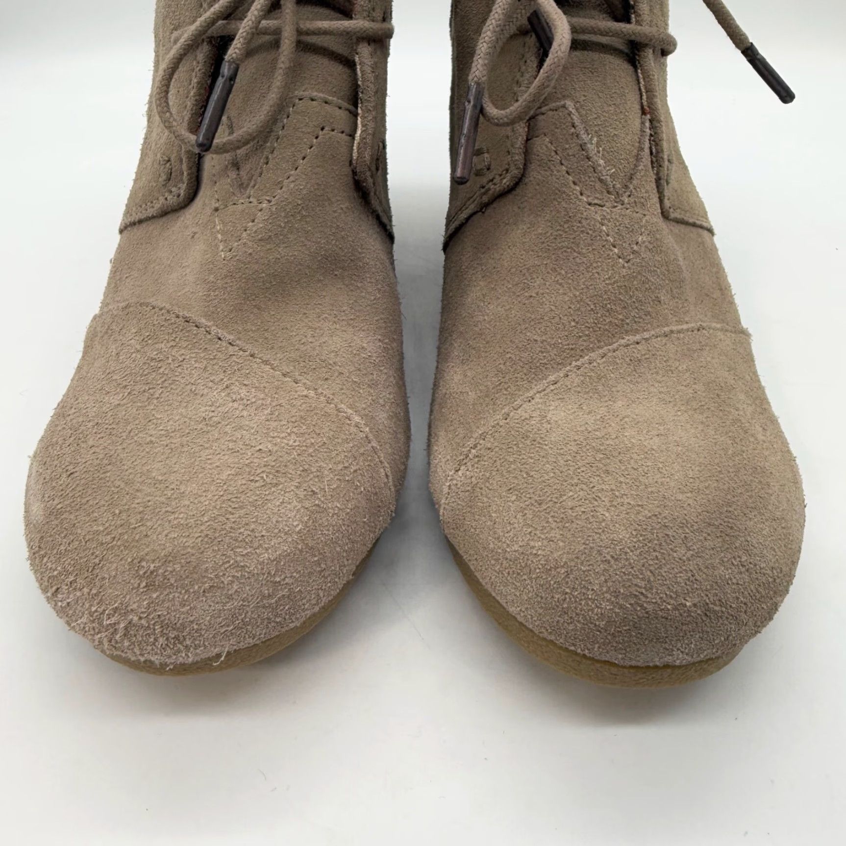 Toms TOMS Desert Bootie Womens Beige Suede Wedge Heel Ankle Boot Size 12 Lace Up Size US 12 / IT 42 - 4 Thumbnail