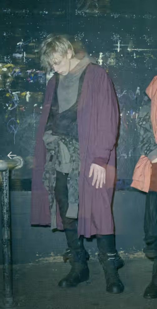 Julius Julius x IT - s/s'18 - Open Knee Twill Inseam - Satin Pants Size US 30 / EU 46 - 1 Thumbnail