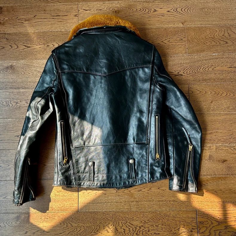 The Real McCoy's The Real McCoy'sSize 36Cover style of the "Leather" magazin Size US S / EU 44-46 / 1 - 2 Thumbnail
