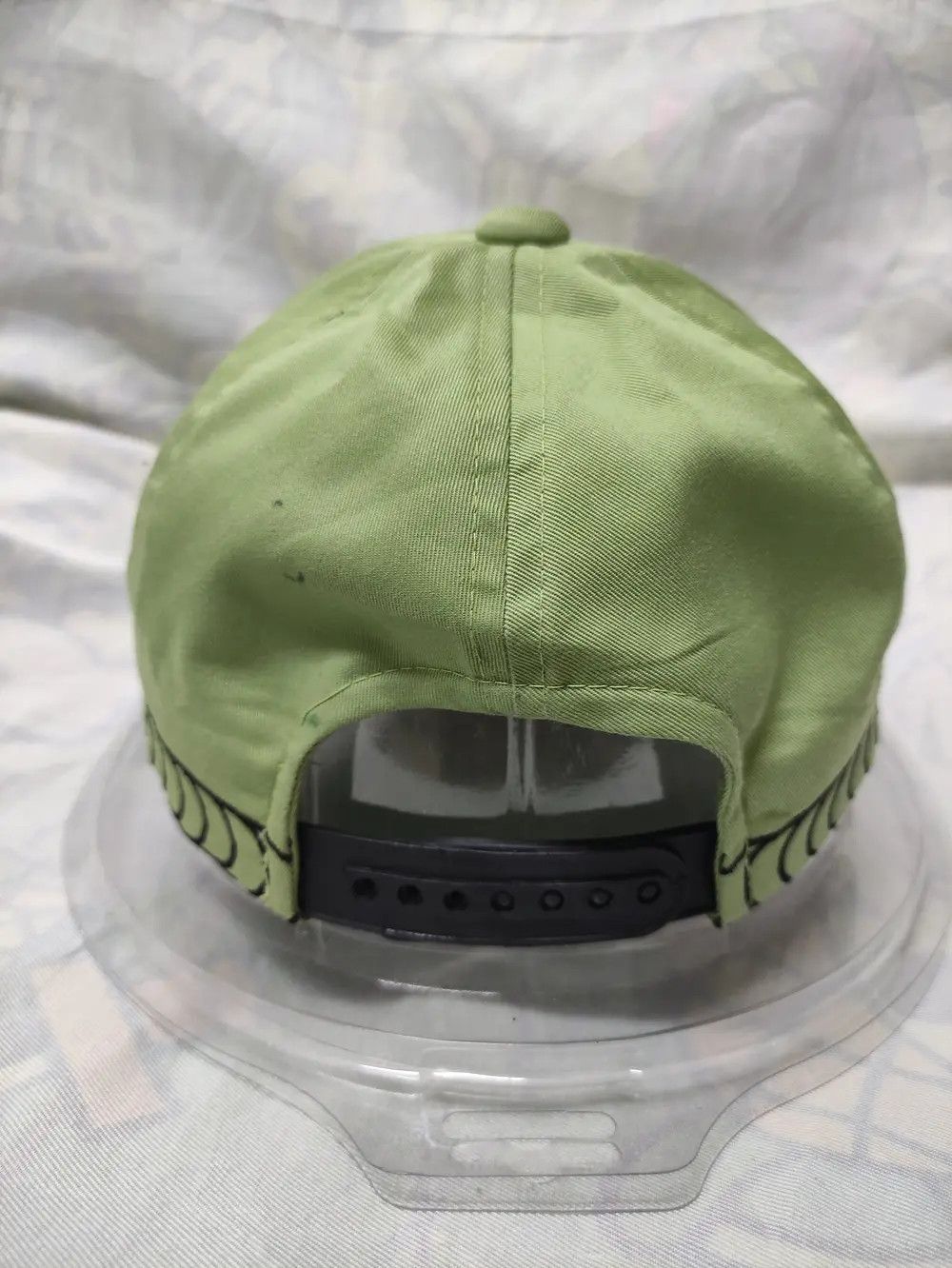 Anime RARE DESIGN 💥BANDAI GUNDAM ZAKU VINTAGE CAP Size ONE SIZE - 4 Thumbnail