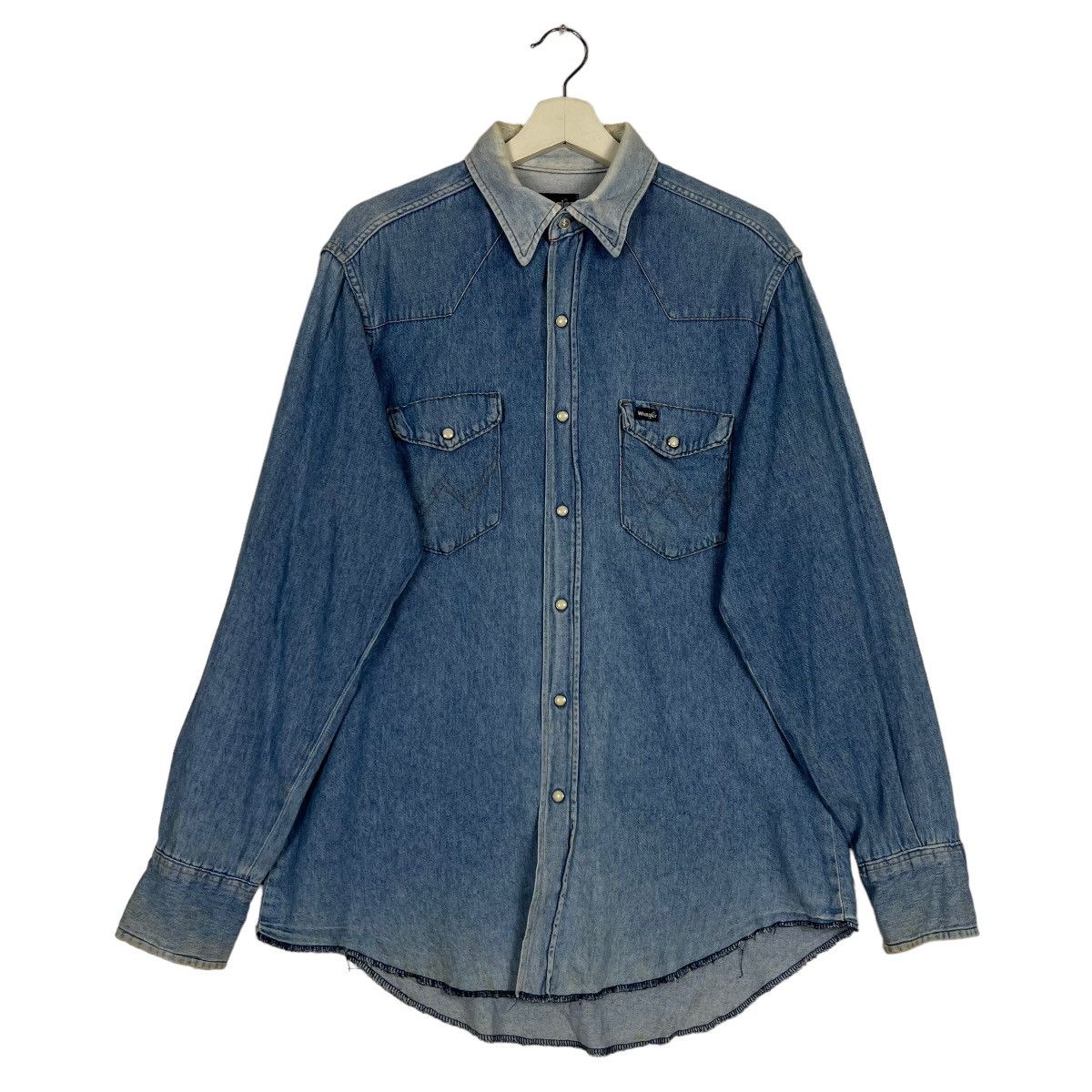 Vintage × Wrangler 🔥 VINTAGE WRANGLER CAMBREY SNAP BUTTON SHIRT MADE IN USA Size US L / EU 52-54 / 3 - 4 Thumbnail