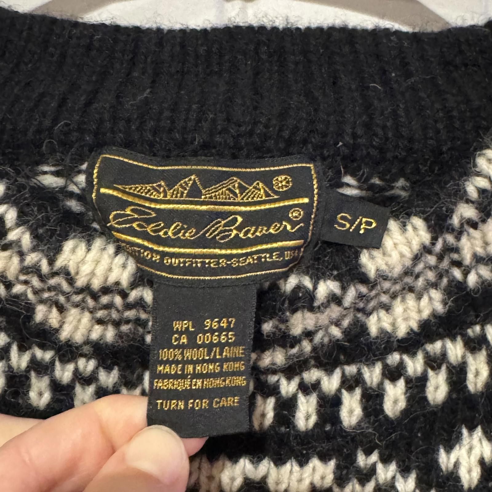 Eddie Bauer VTG Eddie Bauer Black and White 100% Wool Sweater Size S/P Size US S / EU 44-46 / 1 - 2 Thumbnail