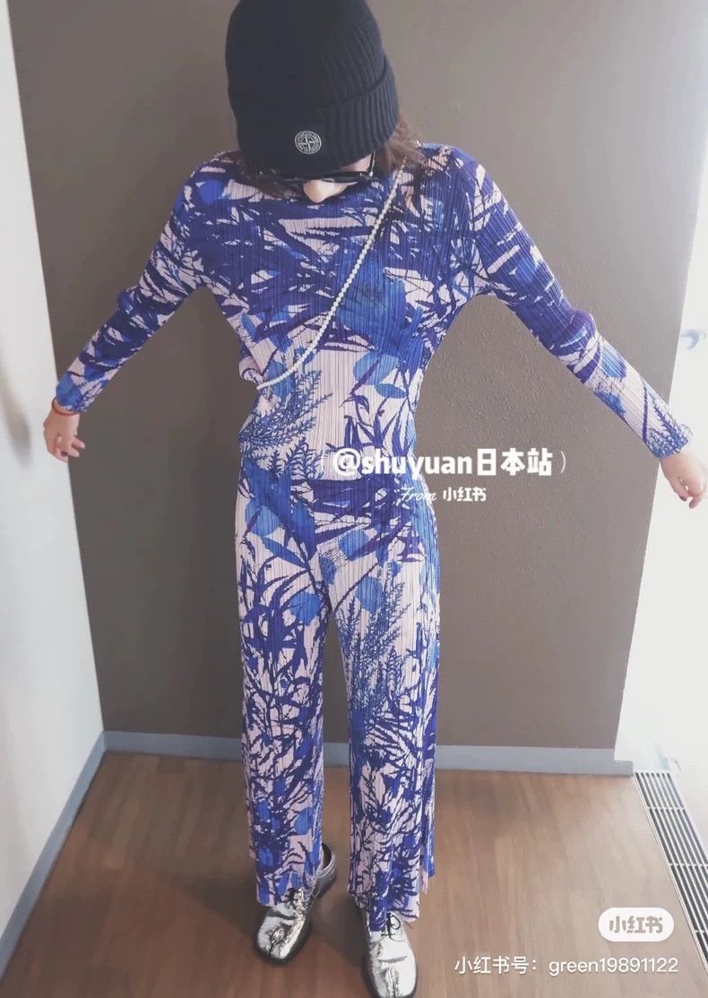 Issey Miyake Issey Miyake size:4 Blue floral patterned pleated top with Size S / US 4 / IT 40 - 7 Thumbnail